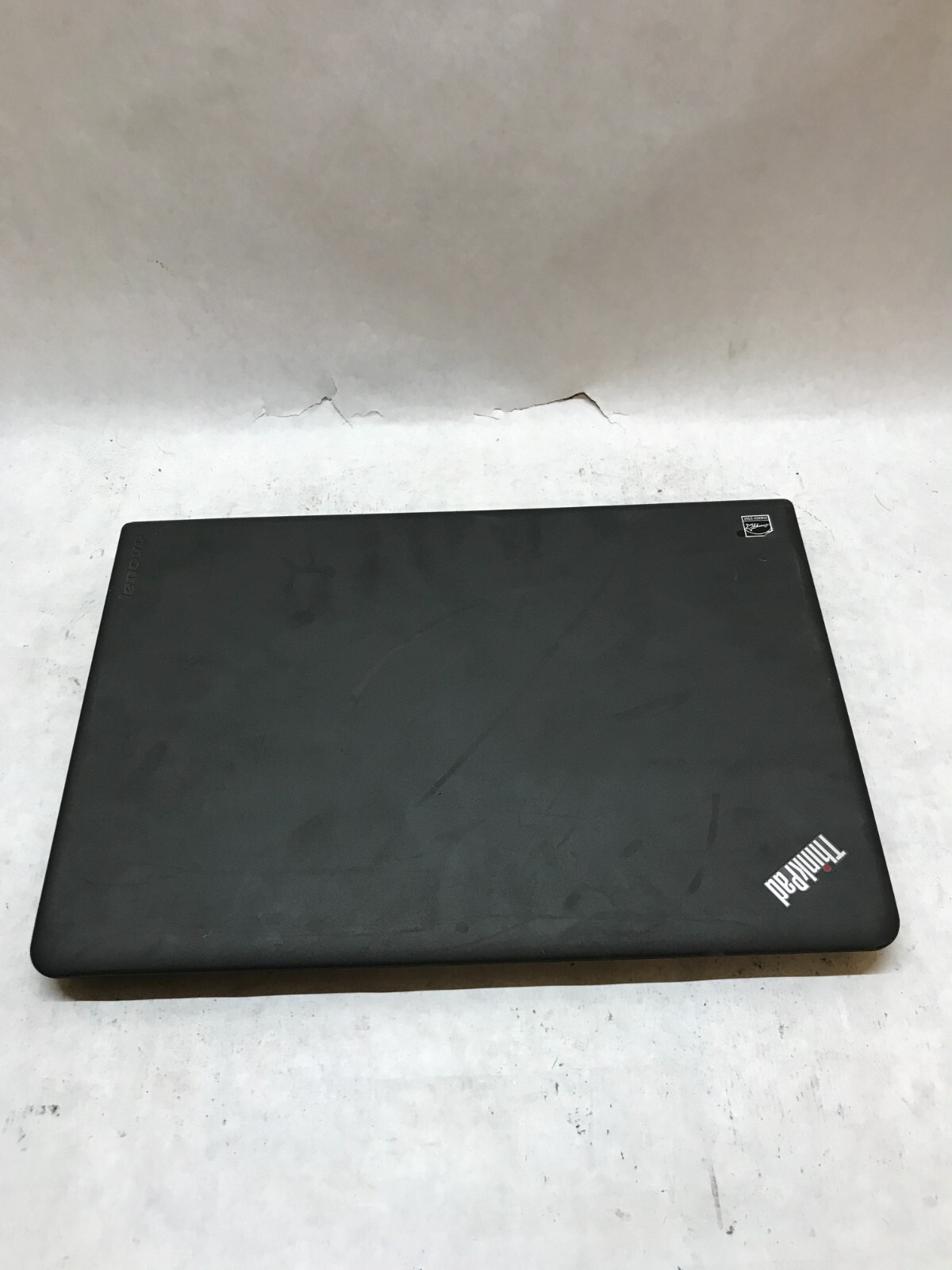 Lenovo ThinkPad E555 15″ Laptop AMD A6-7000 2.2GHz 4GB RAM NO HDD/OS NO BATT -DW