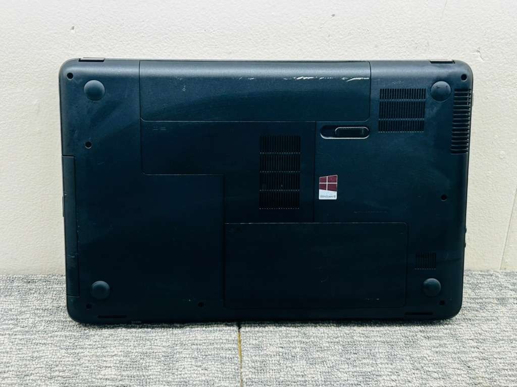HP 2000-2d19WM 15.6″ Laptop AMD E-300 4GB 320GB Windows 8 Charger – 9734049