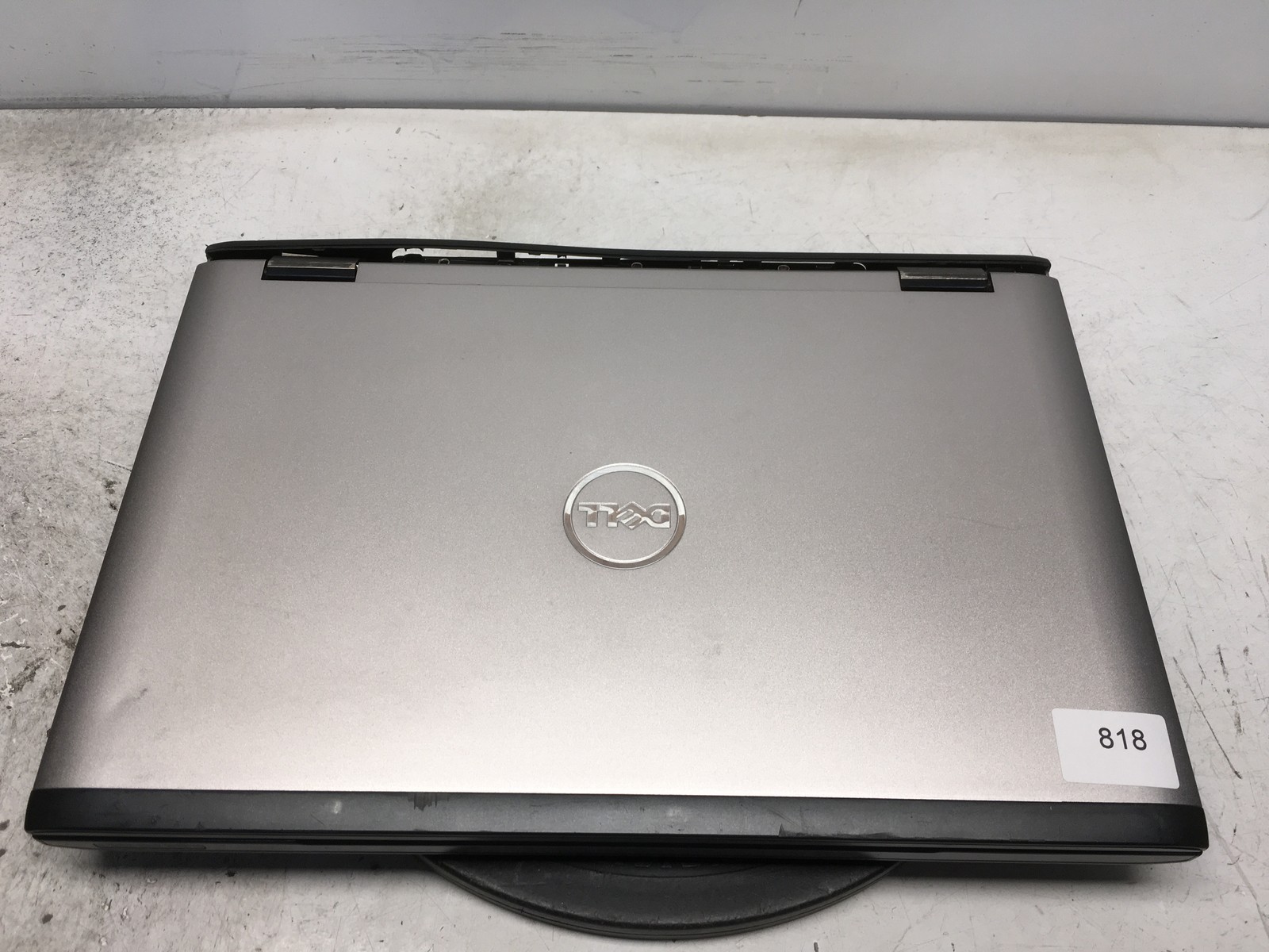 Dell Vostro 3555 AMD A6-3400M 1400MHz 4 GB NO HDD No Batt