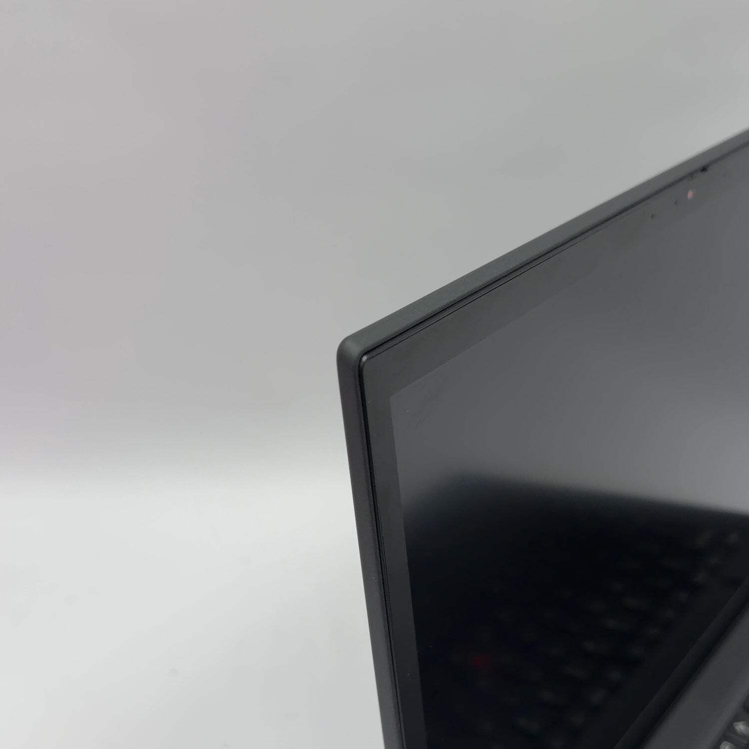 Lenovo ThinkPad X13 Gen 3 13.5″ i7-1260P 2.1GHz 32GB RAM 512GB SSD