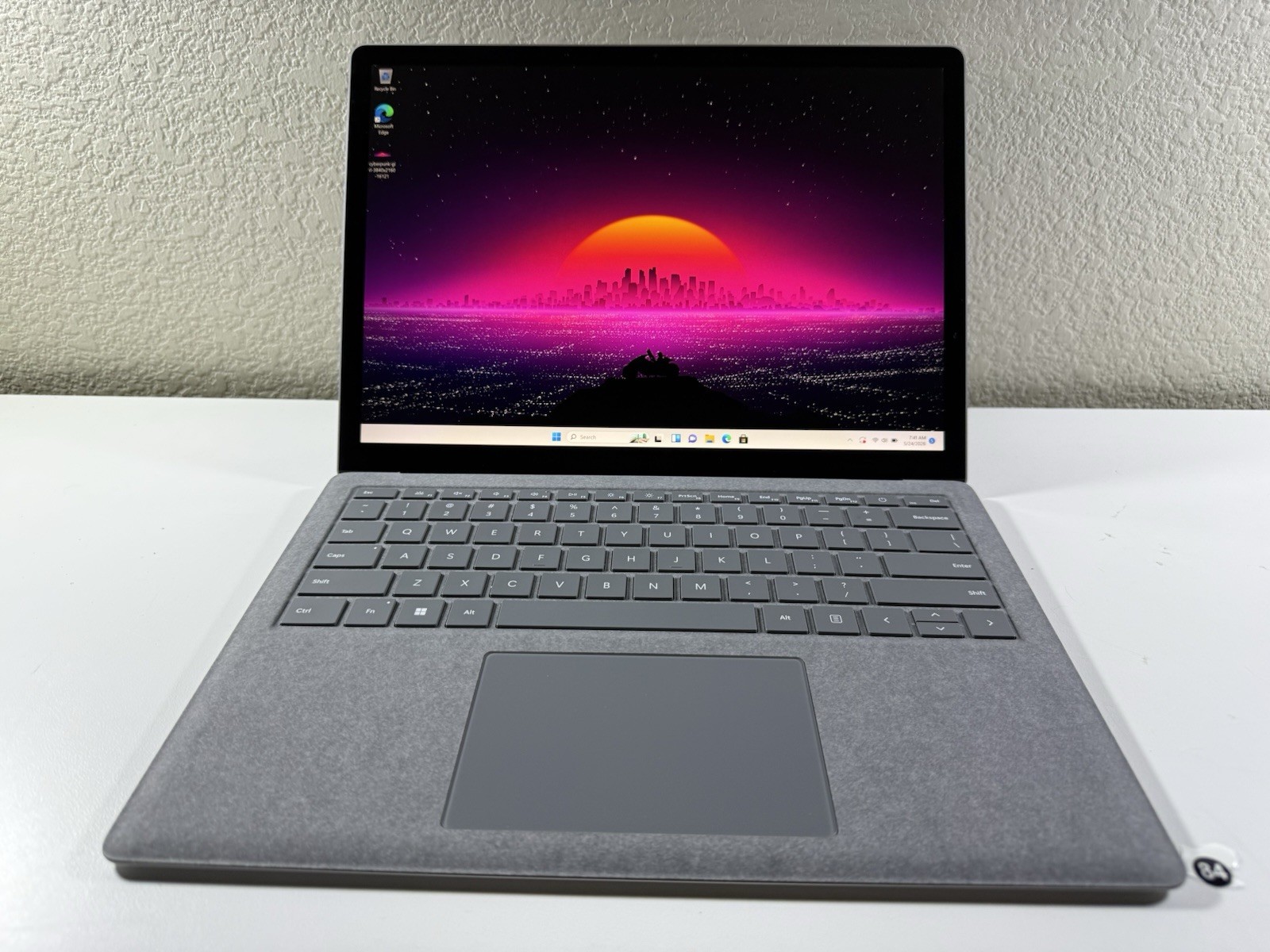 Microsoft Surface Laptop 5 13.5” 1950 Intel Core i7-1265U 16GB RAM 512GB NVME