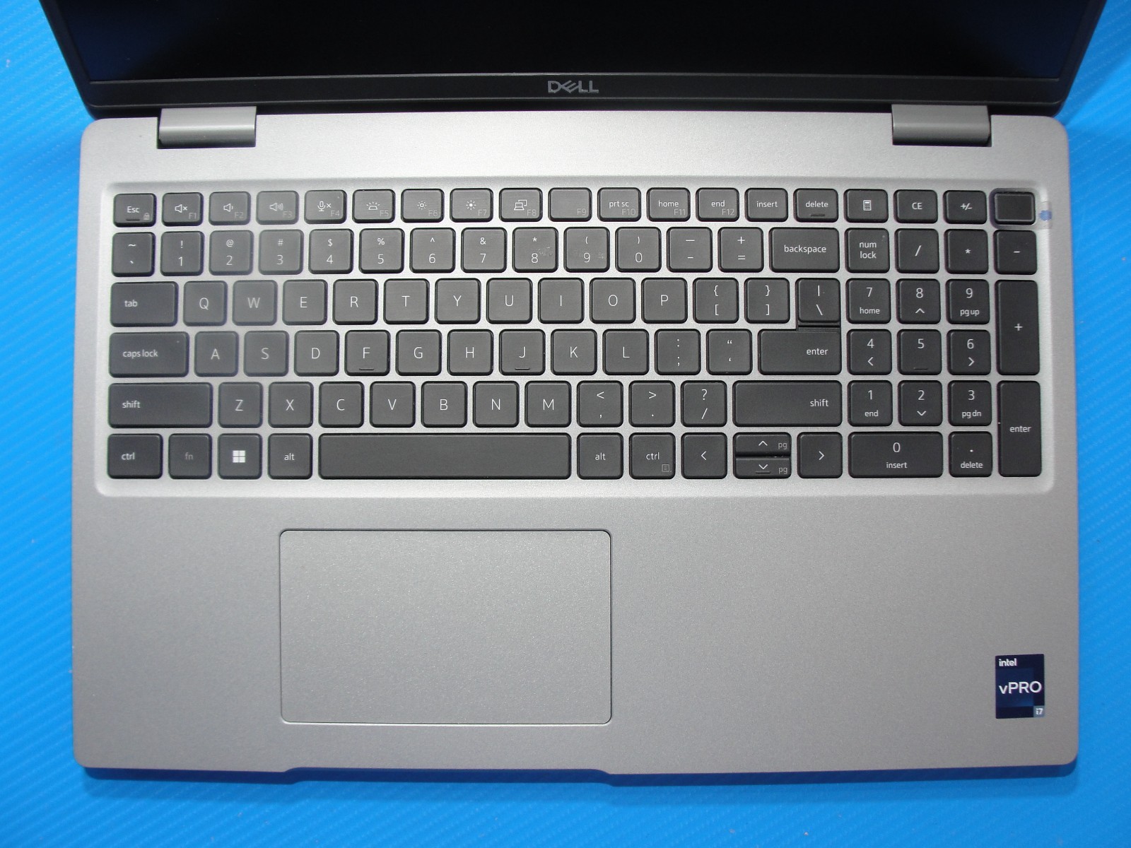 Dell Latitude 5530 15.6″FHD Intel Core i7-1270P 2.2GHz 16GB RAM 512GB SSD +PA