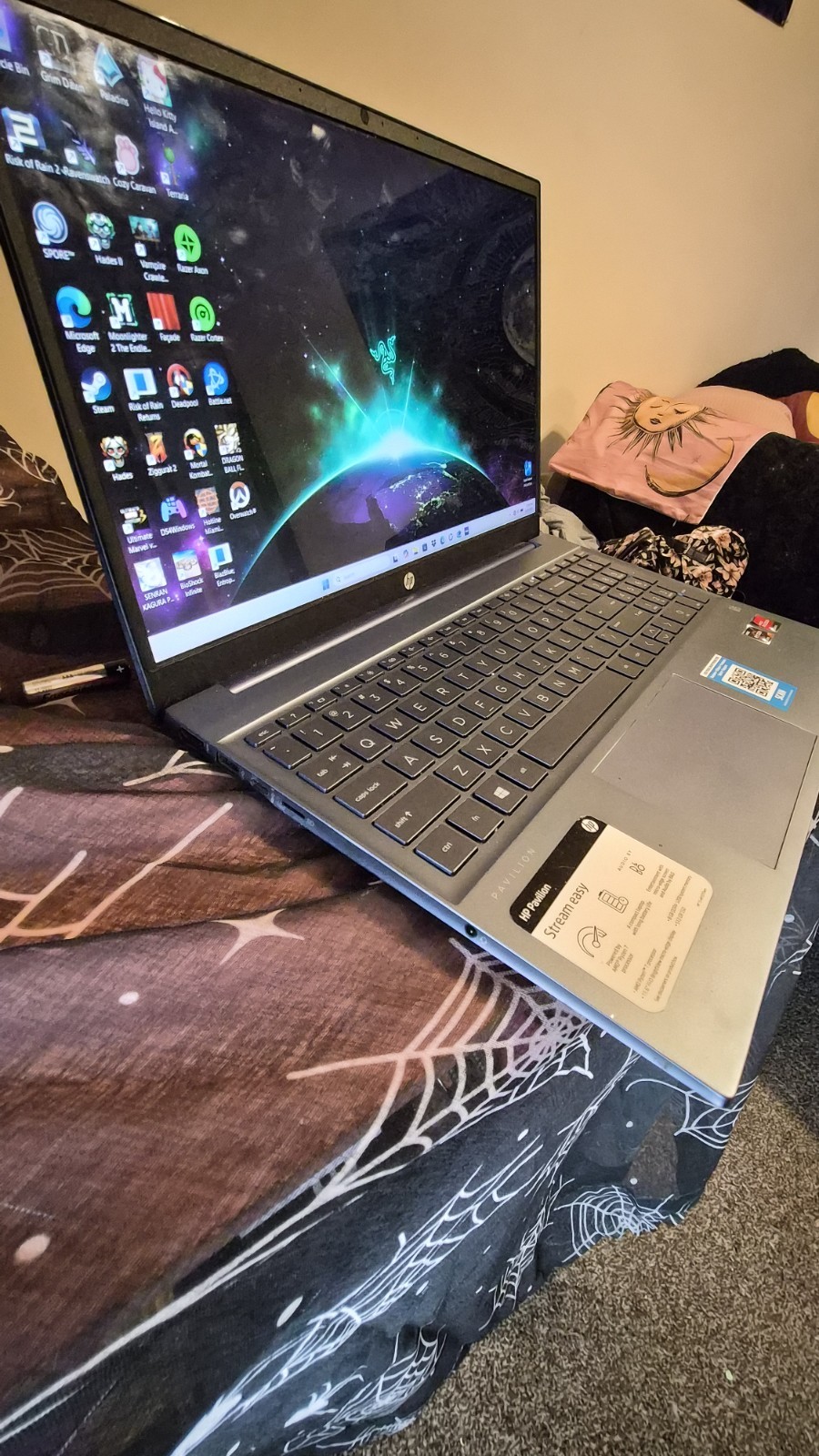 HP Pavilion 15.6″ Laptop Ryzen 7 5000 AMD Radeon Graphics Windows 11
