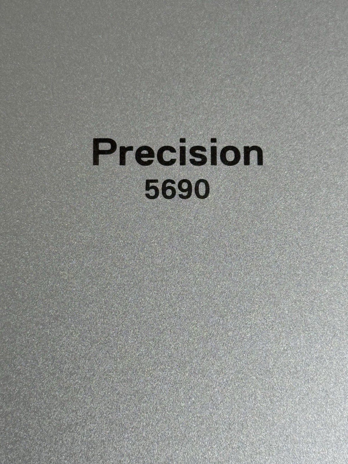 Dell Precision 5690 16 Ultra 7 165H 32GB Ram 512GB SSD RTX 1000 Ada Excellent