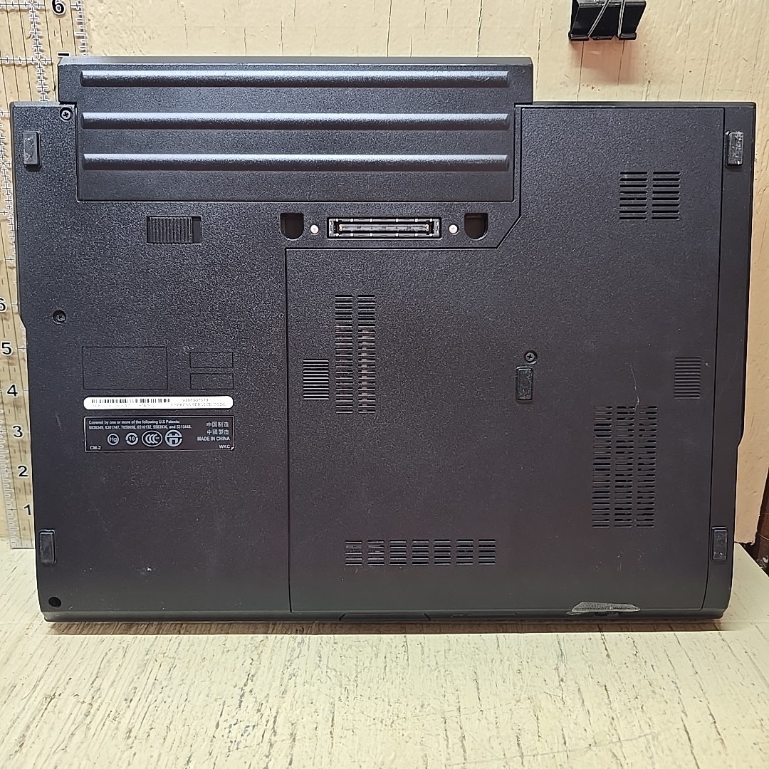 Dell Latitude E5500 Laptop Windows 10 32 Bit 15.4in No Charger Parts Repair