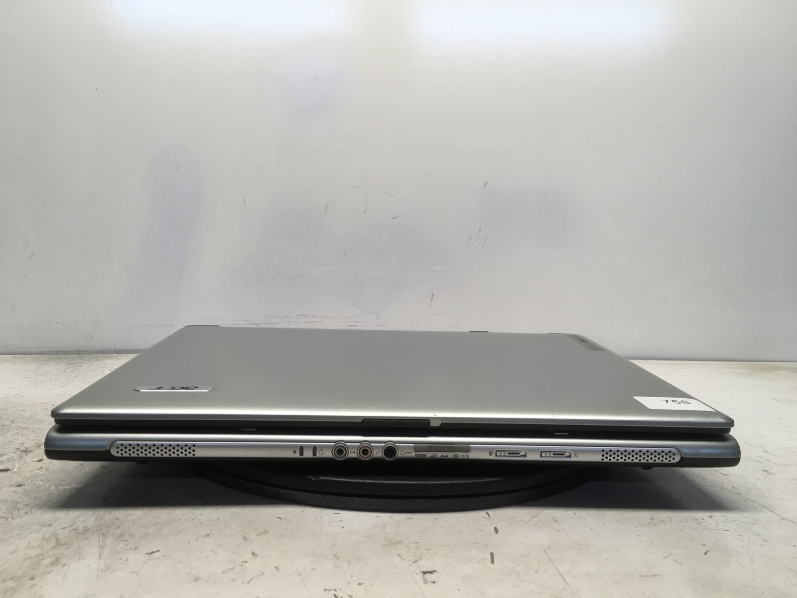 Acer TravelMate 4220AWLMi Genuine Intel T1350 1.86GHz 1 GB NO HDD No Batt
