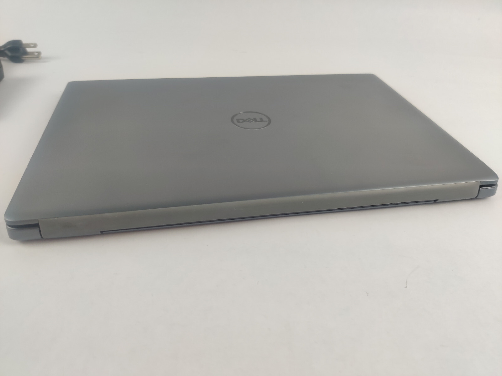 Dell Vostro 5391 13″ 256GB 8GB Intel Core i5-10210U Laptop