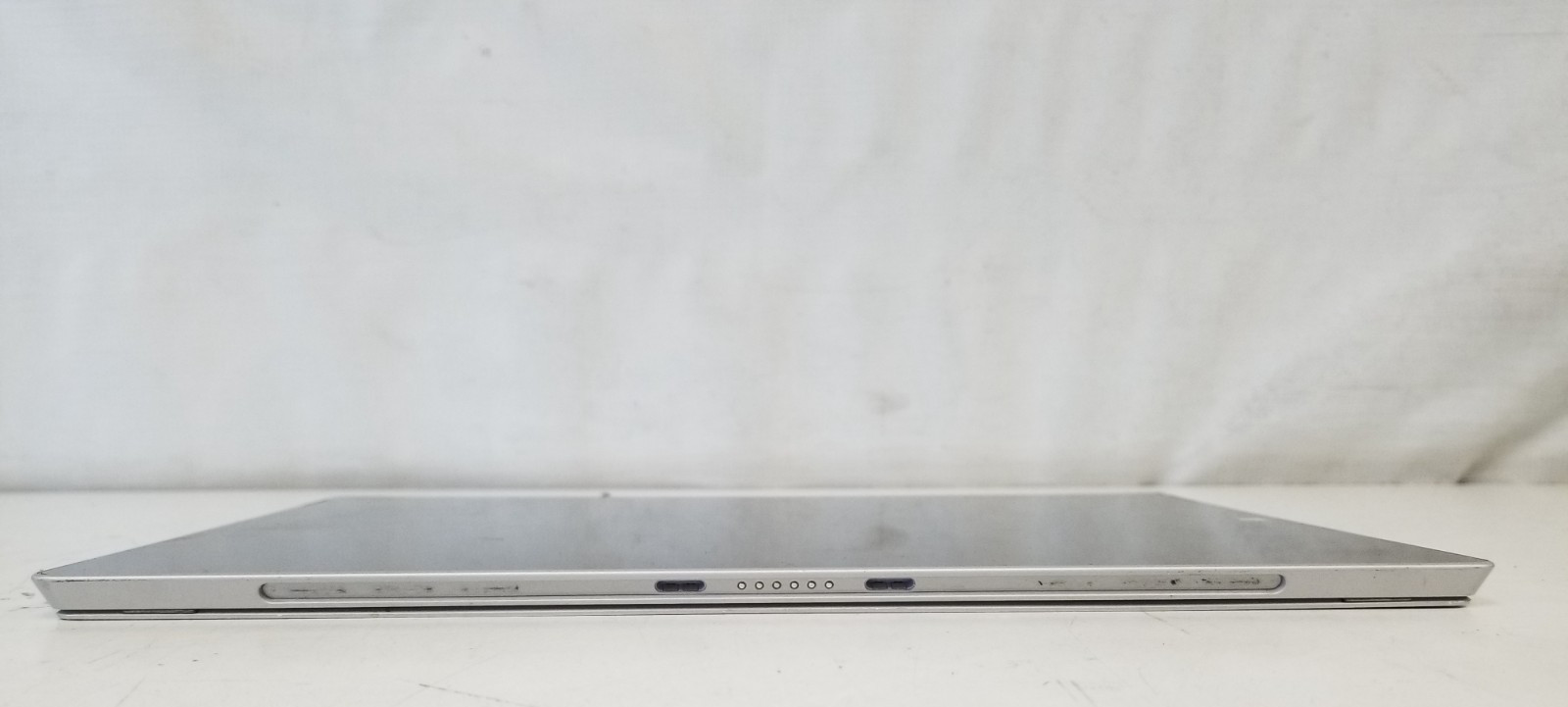 Microsoft Surface Pro 3 12″ i5-4300U 128GB 4GB RAM Windows 10 Pro Tablet