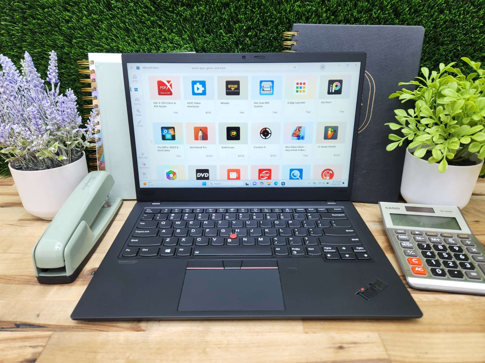 Lenovo ThinkPad X1 Carbon Gen 8 14″ QHD i7-10610U 16GB 256GB SSD Windows 11 Pro~