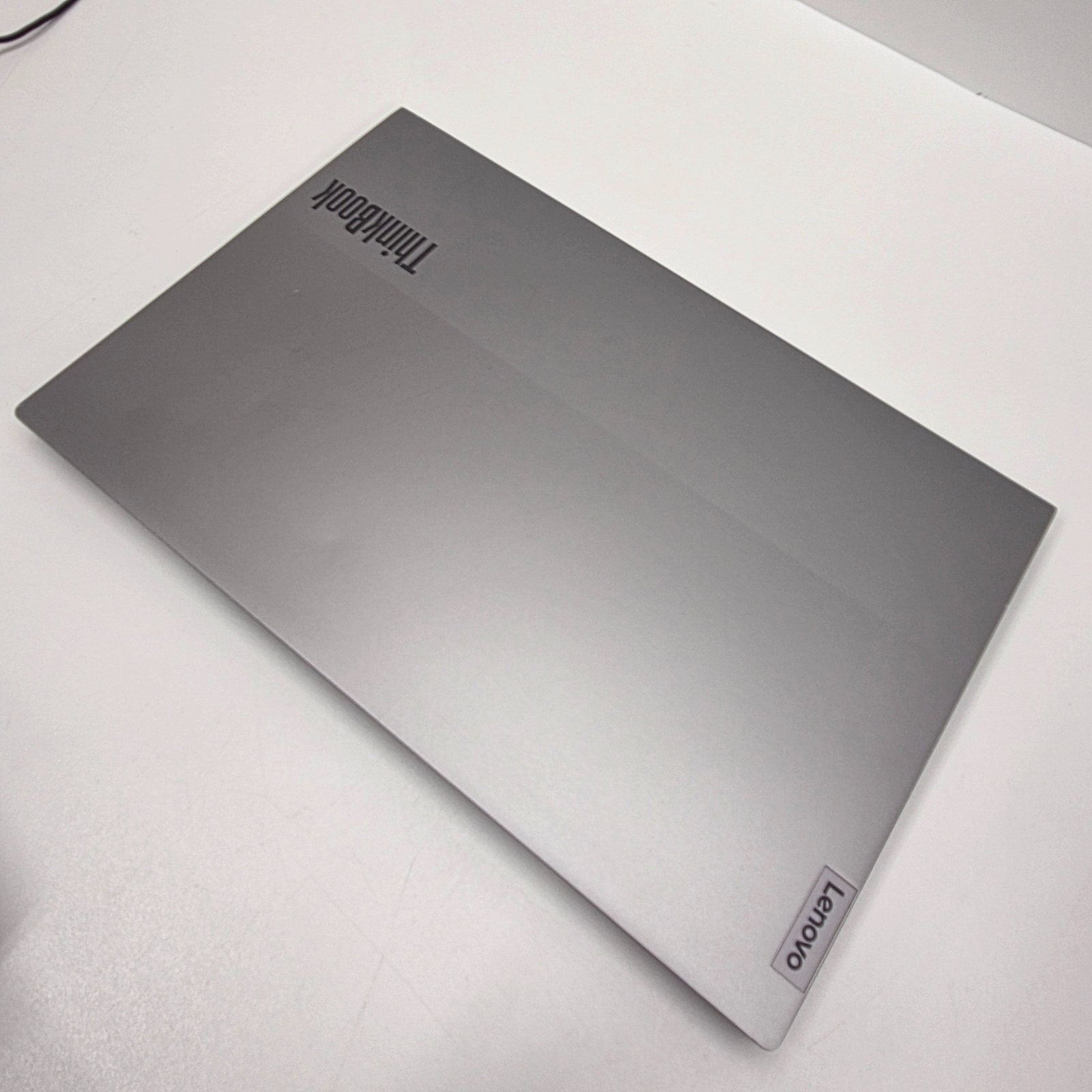 Lenovo ThinkBook 15 G4 IAP 15.6″ 1 TB SSD 40 GB RAM i7-1255U Windows 11 Pro