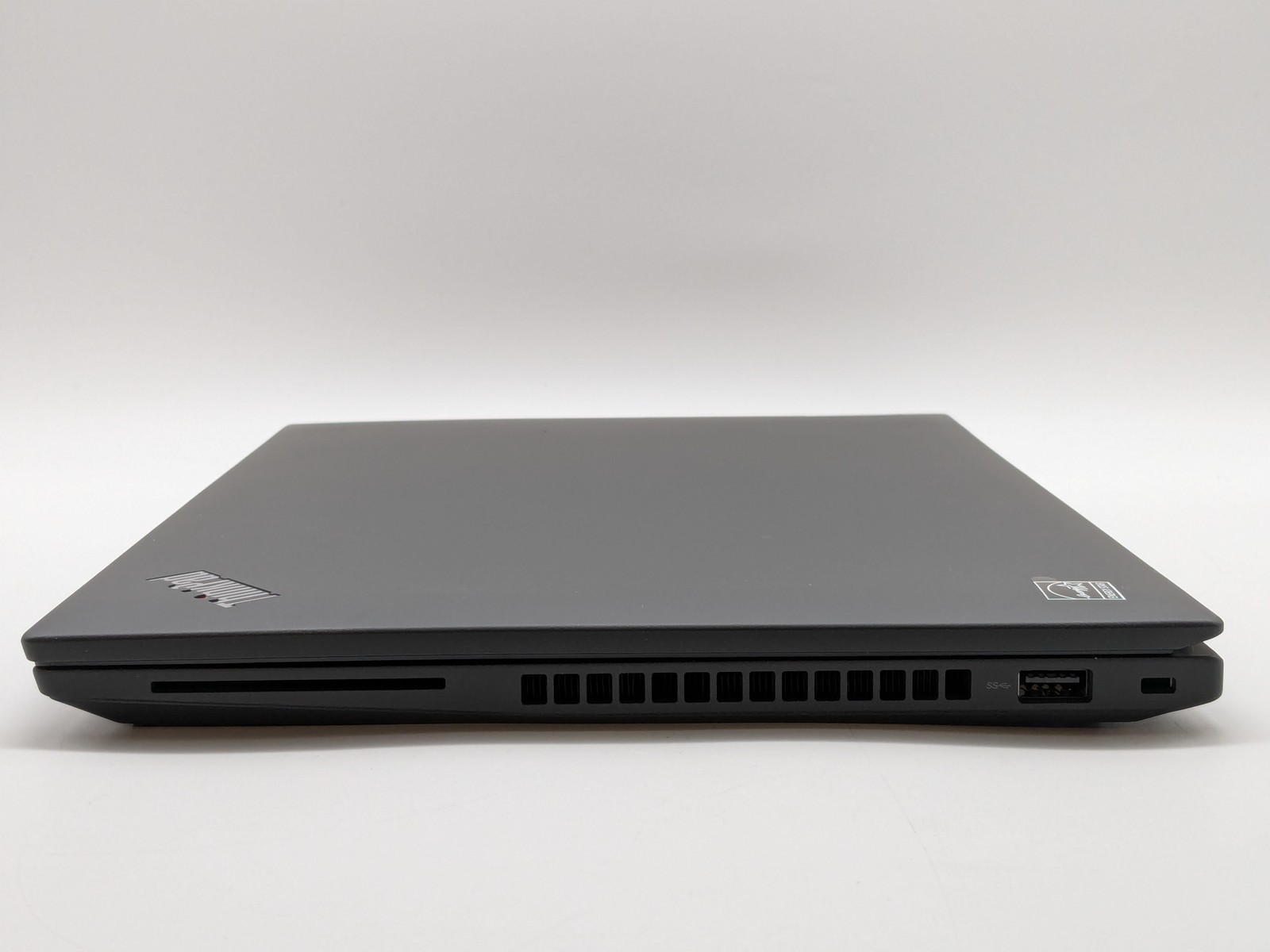 Lenovo ThinkPad T14 Gen 4 14″ FHD+ Touch RYZEN 7 PRO 7840U 512GB 32GB W11P