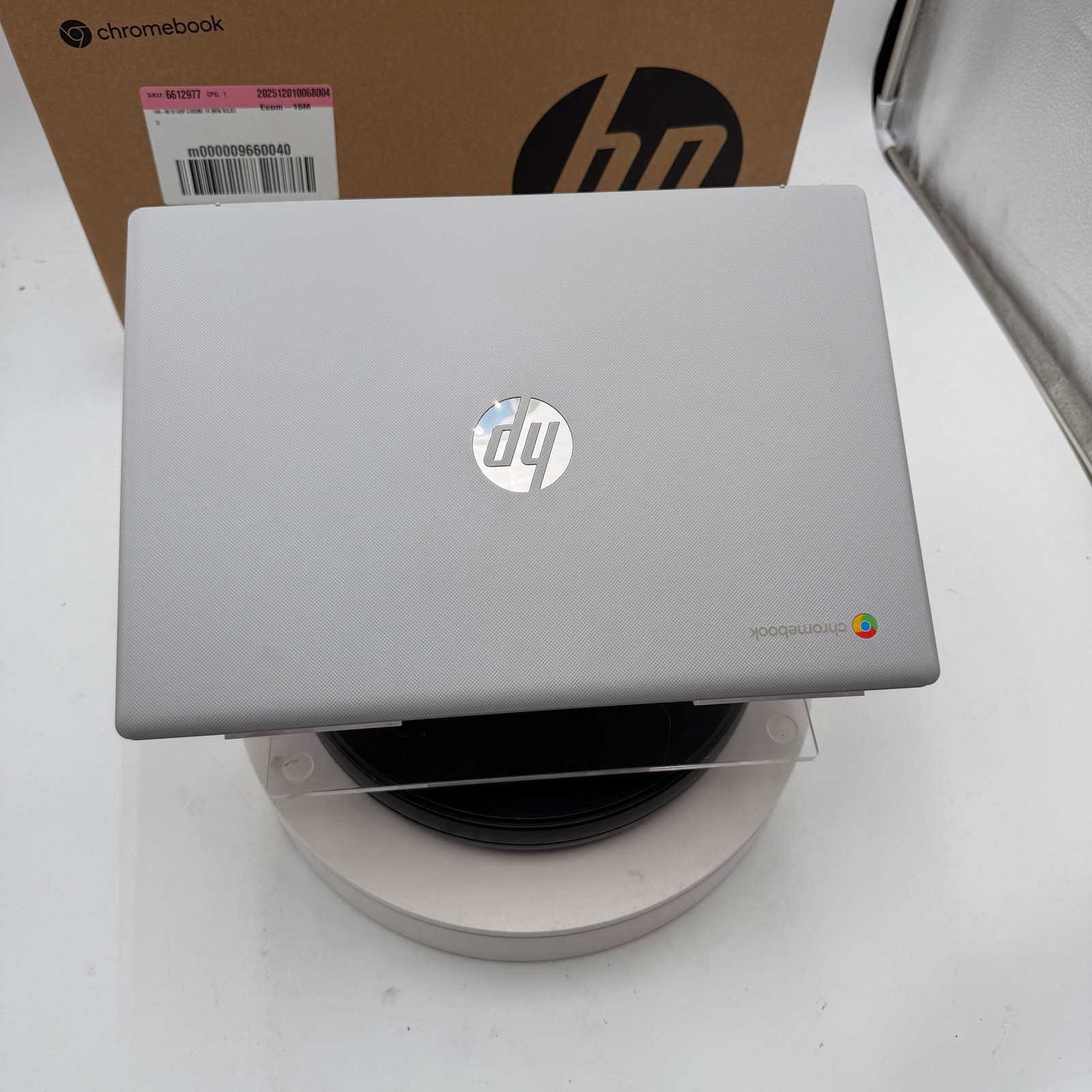 HP Chromebook 14a-1013dx 14-inch Laptop 4GB RAM 64GB Silver New Open Box