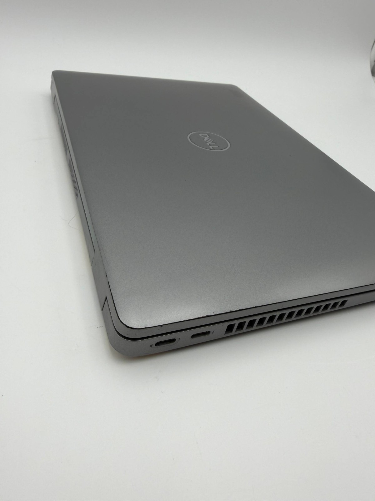 Dell Latitude 5420 14″ HD i7-1165G7 No ram/ssd/charger Fair condition