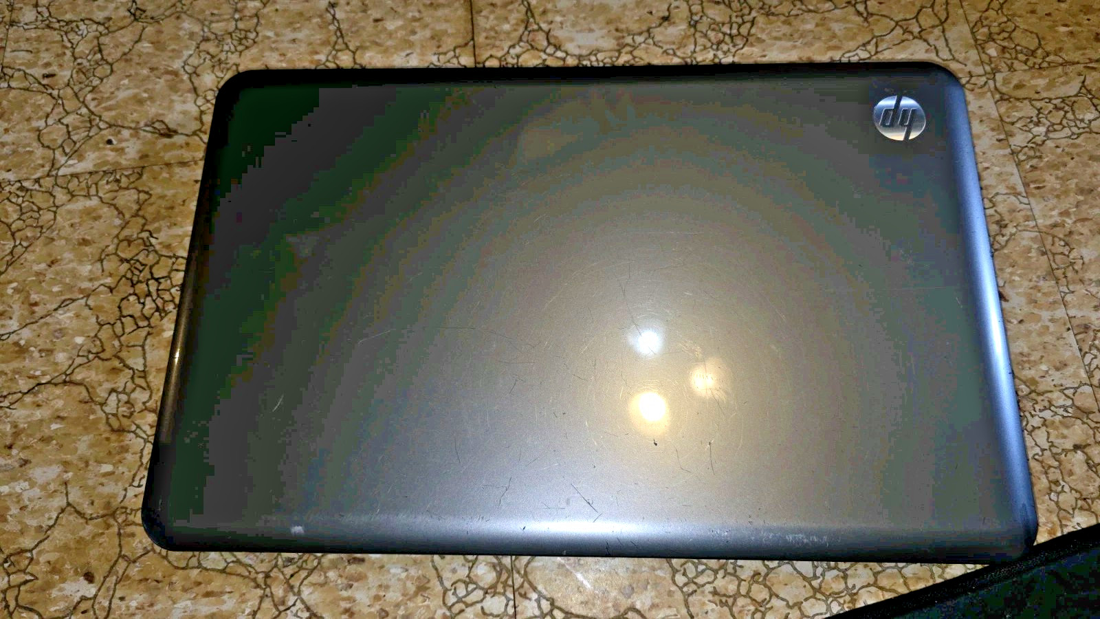 HP Pavilion g7-1316dx (500GB, AMD A4-3305M 1.90GHz, 4GB) 17″ Laptop Win10 w/Bag