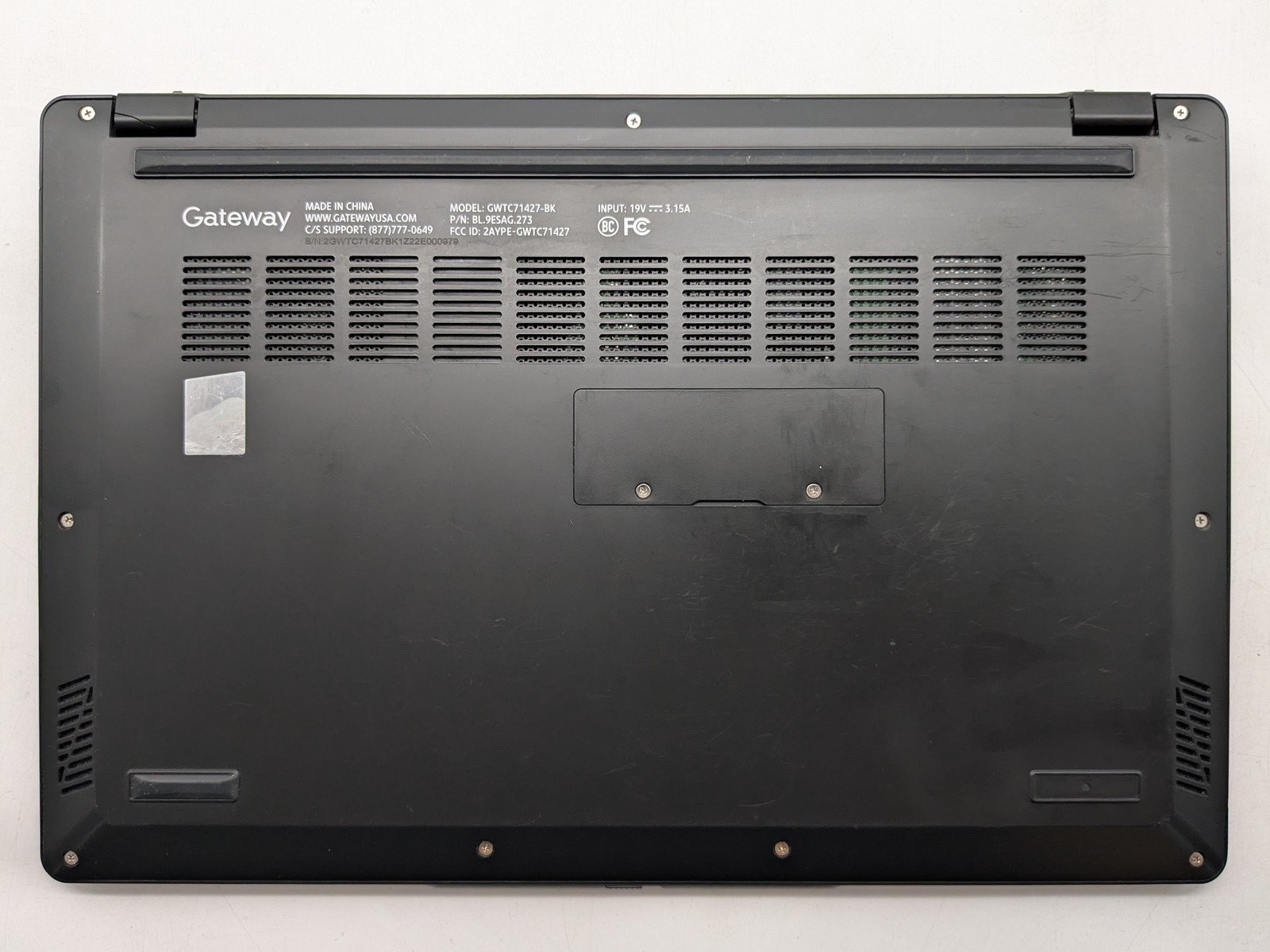 Gateway GWTC71427-BK 14″ FHD Touch I7-1255U 512GB SSD 8GB W11 Webcam FP Reader