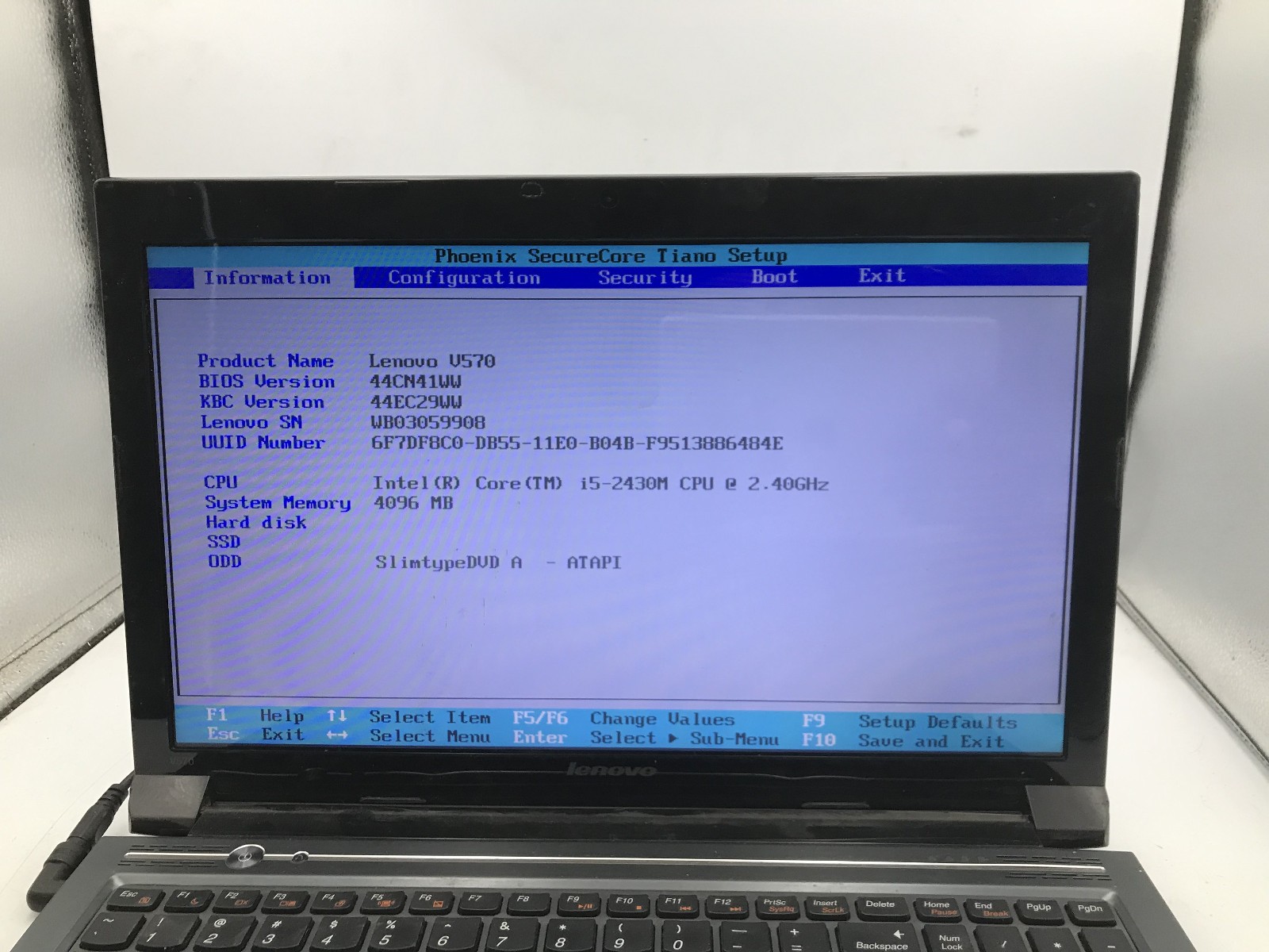 LENOVO V570 LAPTOP – BOOTS TO BIOS – INTEL I5 2430M – NO RAM – READ DESCRIP – BB