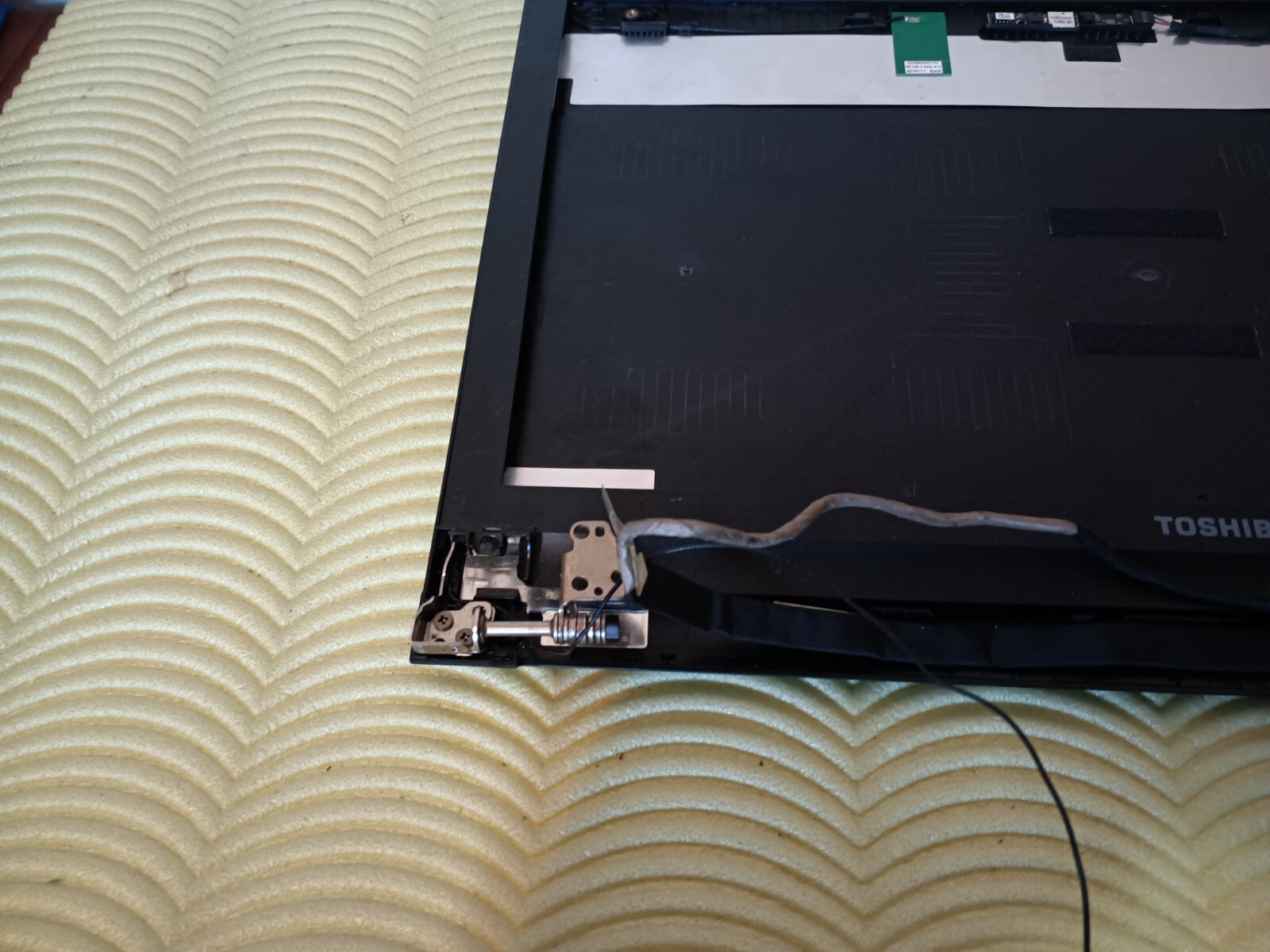 TOSHIBA TECRA R950 R850 COVER HINGES FRAME WEBCAM FLAT WITHOUT LCD