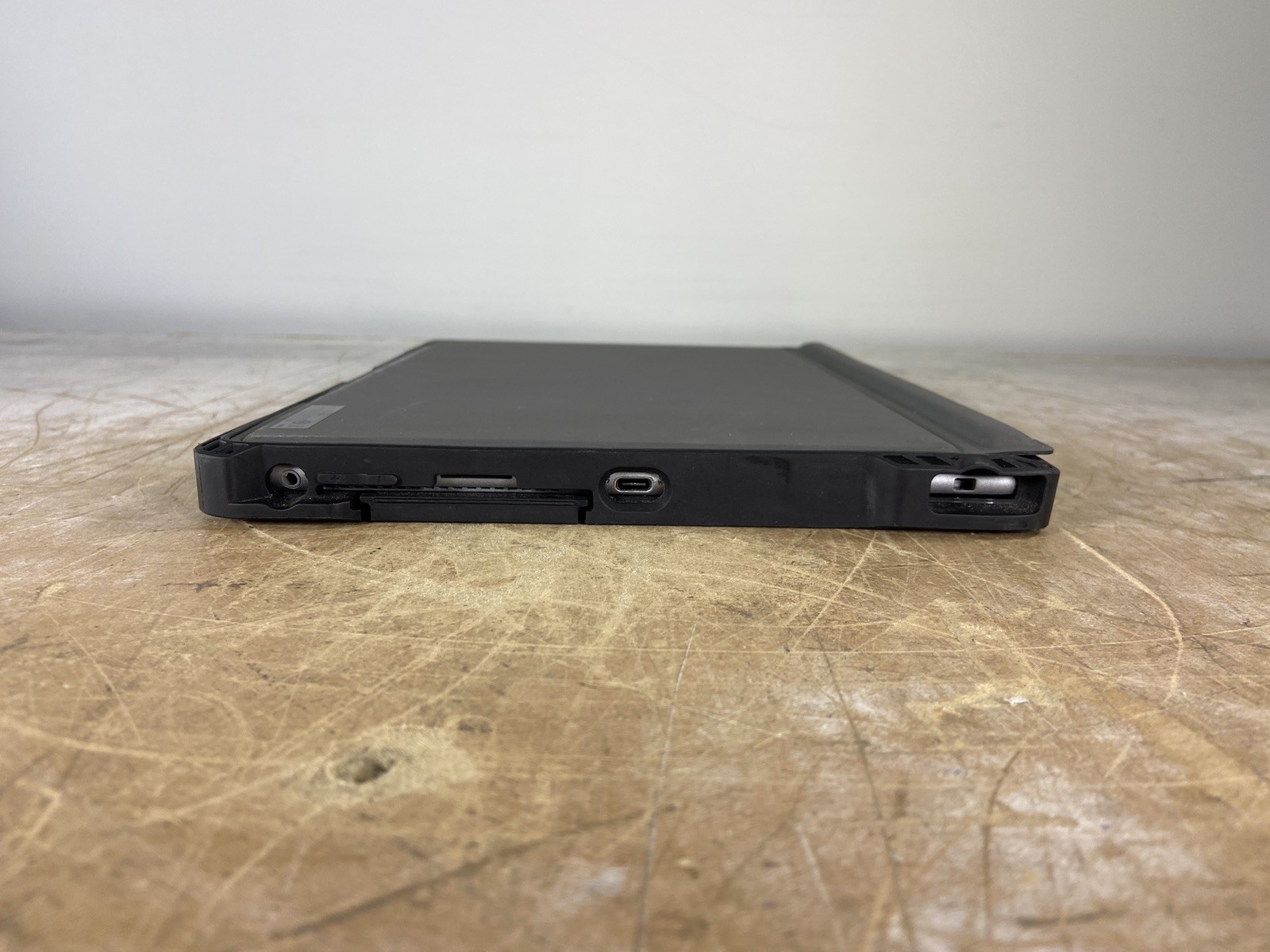 DELL LATITUDE 7320 DETACHABLE I5-1140G7 @ 1.10GHz, 8GB RAM, NO HDD/OS – (PARTS)