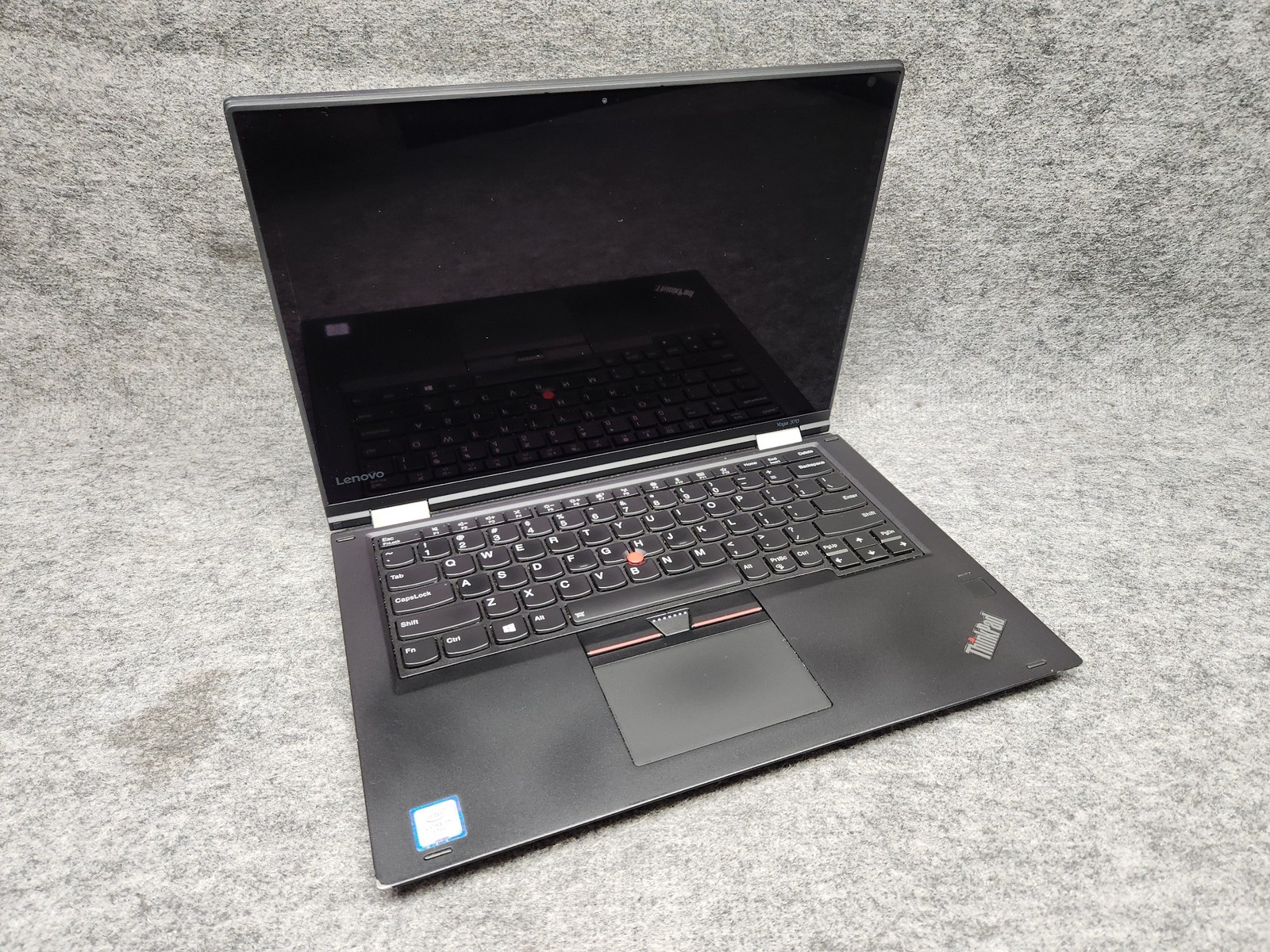 Lenovo ThinkPad Yoga 370 13.3″ Laptop Intel Core i5-7300U 2.6GHz 8GB RAM 128GB