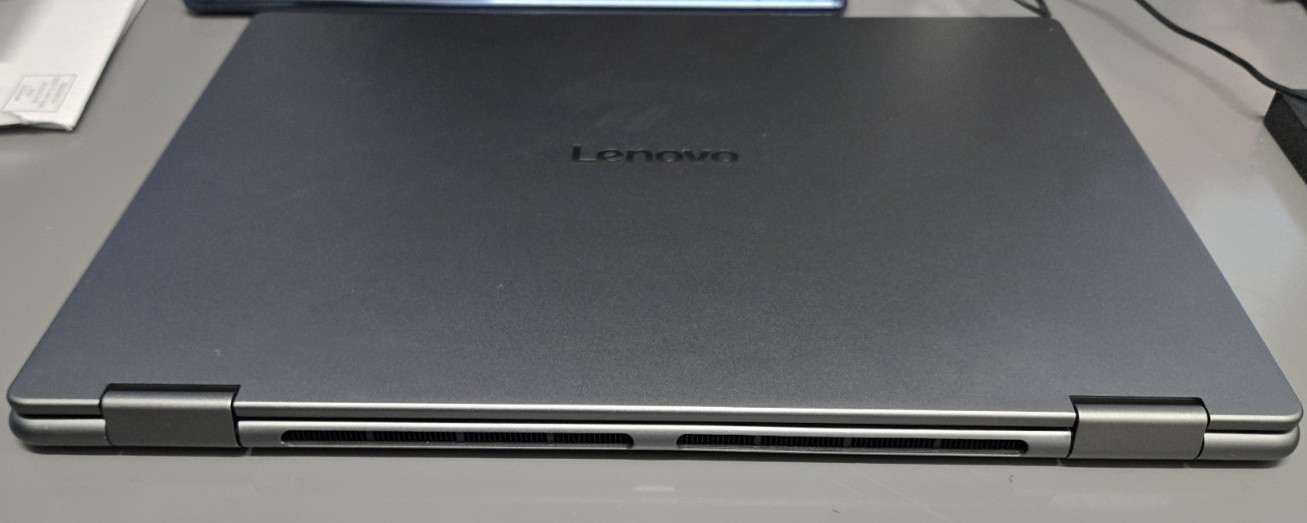 Lenovo Yoga 7 2-in-1 16ILL10 16″ Core Ultra 7 256V 2.2GHz 16GB 1TB SSD