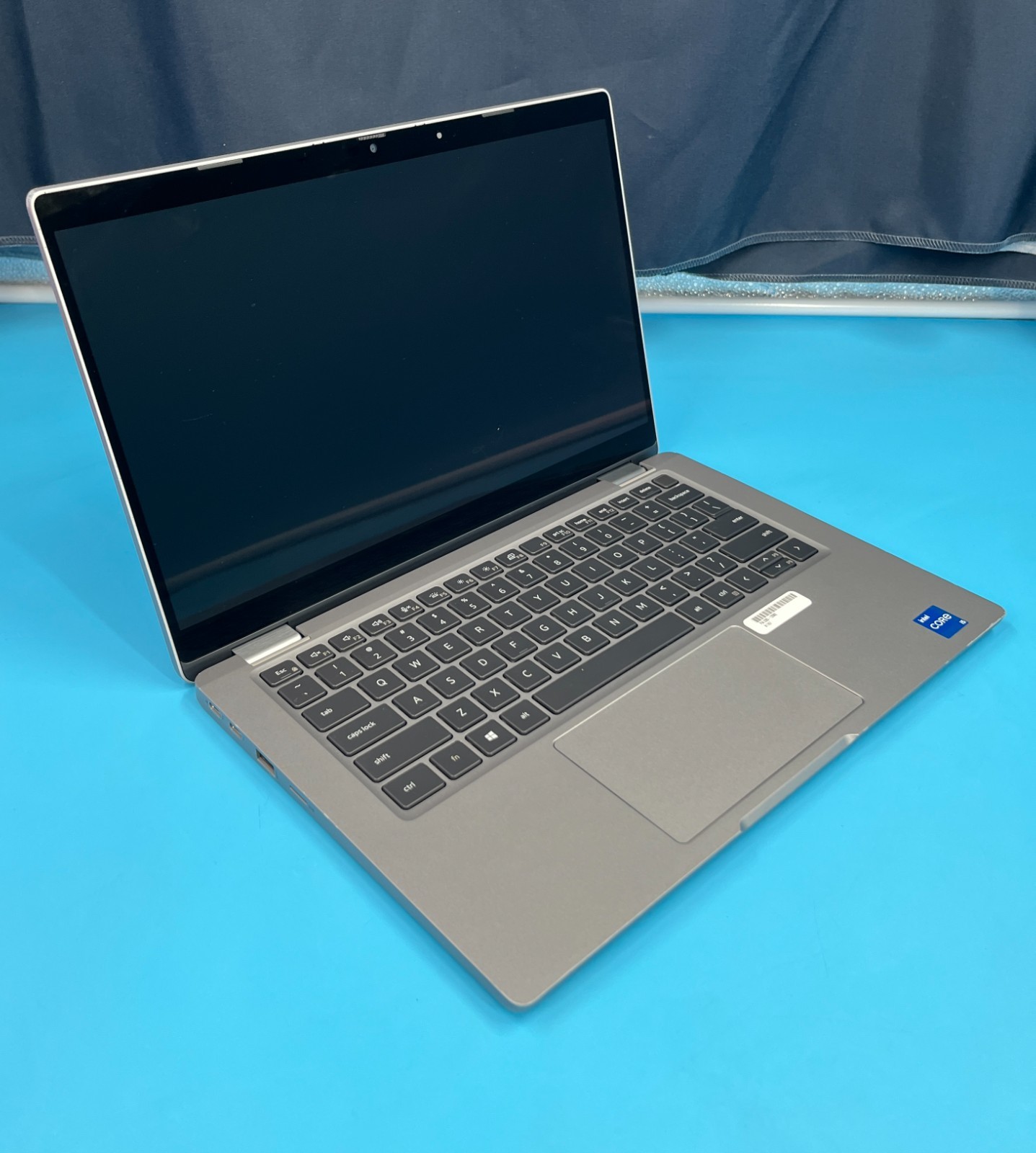 *Dell Latitude 5320 TOUCH Intel Core i5-1135G7 @ 2.40GHz 8GB NO SSD/OS +CHARGER*