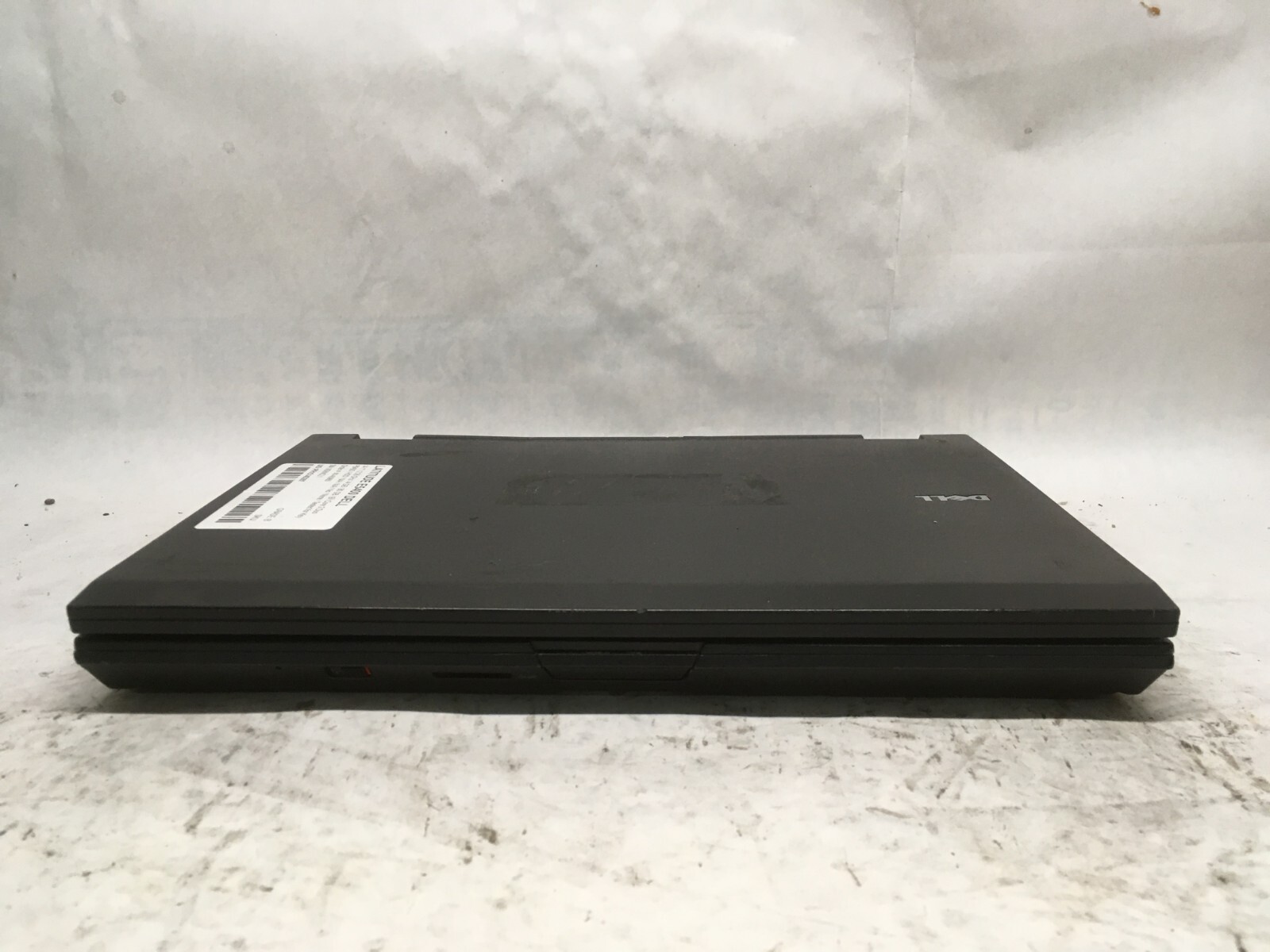 Dell Latitude E5400 14″ [AS IS] Intel Core 2 Duo P8400 @ 2.26 GHz – JZ