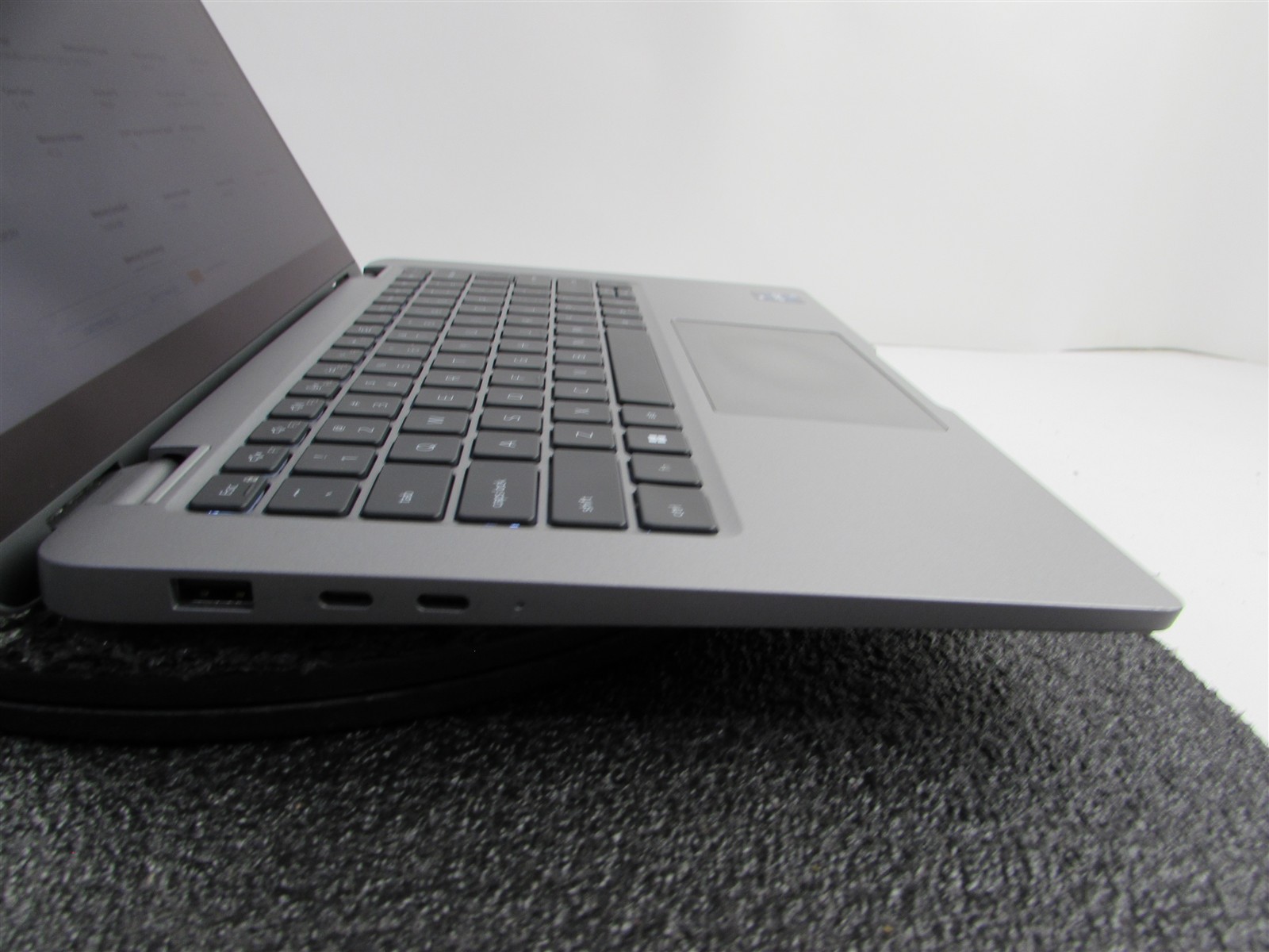 DELL LATITUDE 5340 1920X1080 FHD CORE I7-1365U 512GB SSD 16GB RAM NO O.S