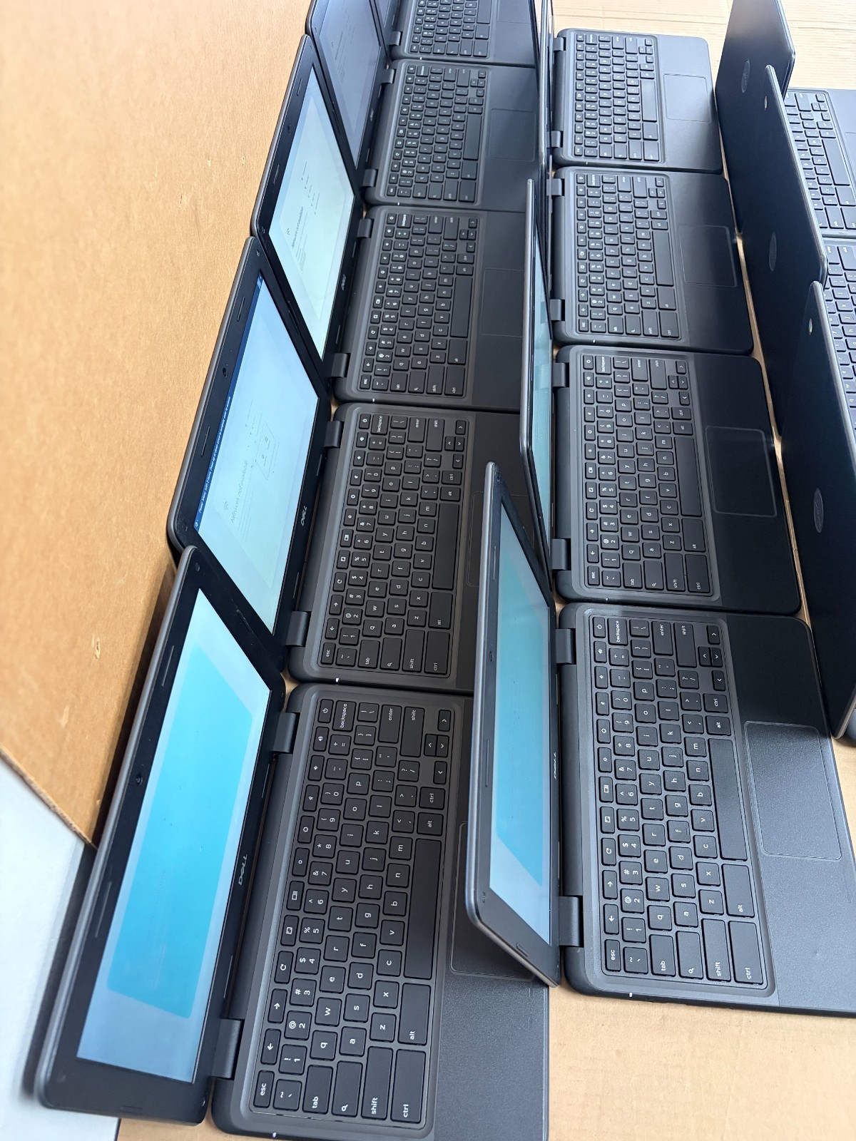 Lot of 12 Dell Chromebook 3100 | Celeron N4000/N4020 4GB 32GB eMMC H