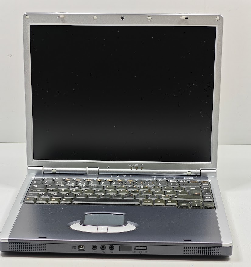 Clevo D430S Laptop – Not Working For Parts