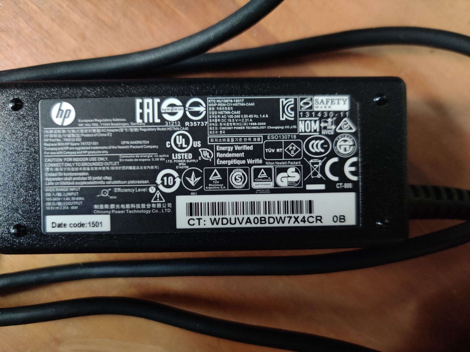 HP Pavilion 15 i5-5200U 8GB 500GB SSHD Full HD NVIDIA 840M Windows 10 Pro GF840M