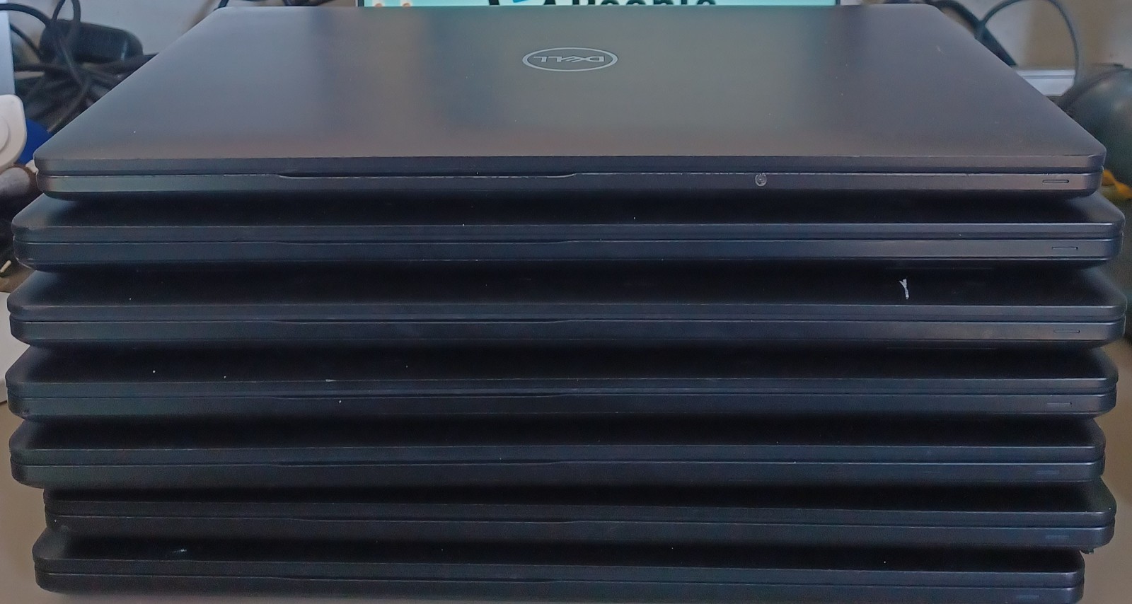 Lot of 7 Dell Latitude Laptops Intel 7th / 8th Gen CPUs | NO SSD / RAM / Battery