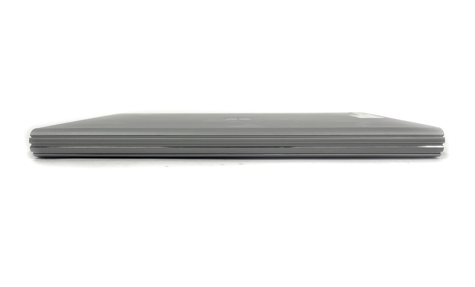 Microsoft Surface Book 3 Laptop i7-1065G7 256GB SSD 16GB RAM – No OS – Desc