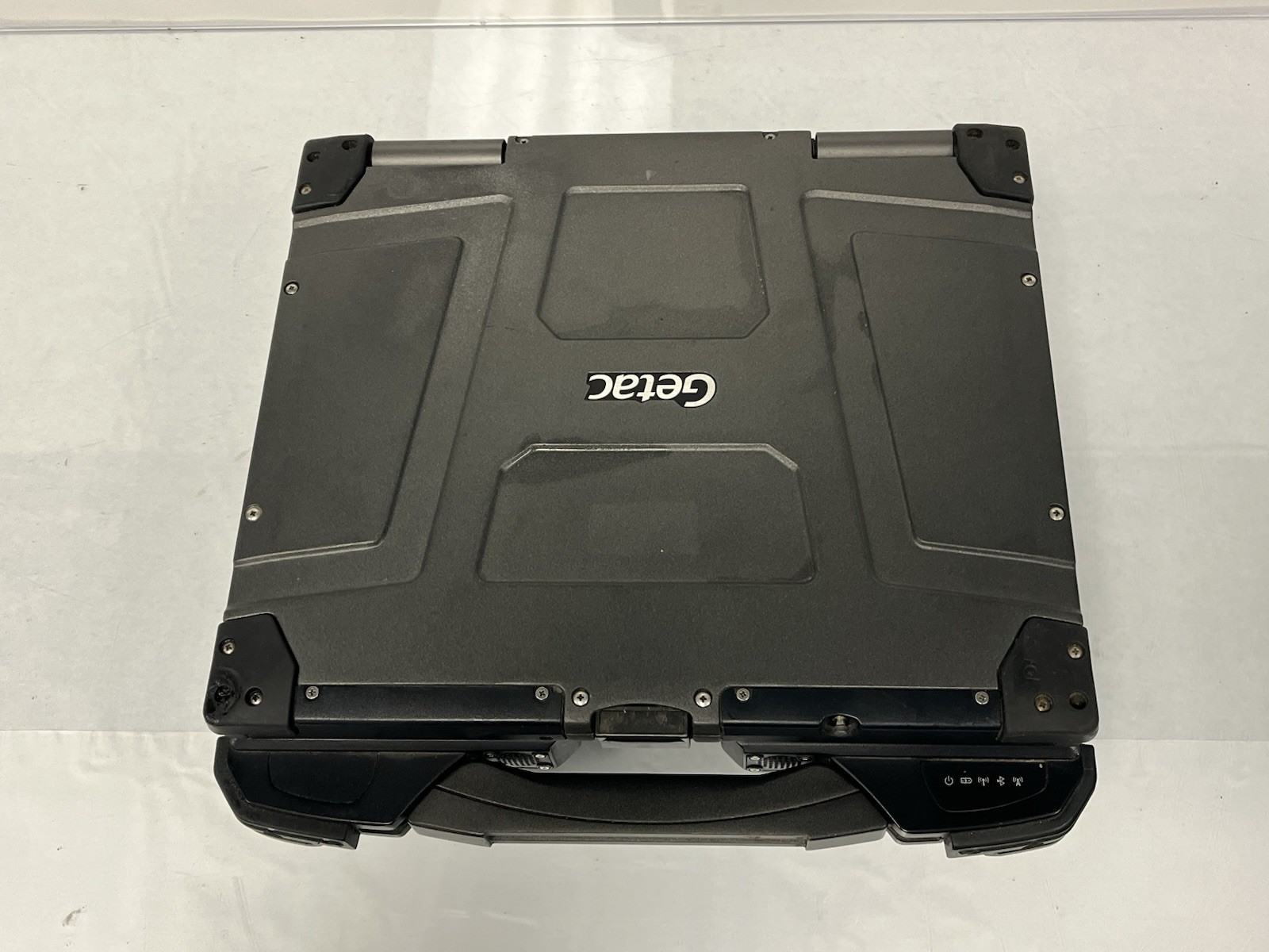 Getac B300 G5 Rugged Touch 13.3″ i5-4300M 2.60GHz 4GB Ram 128GB SSD 13645 Hours