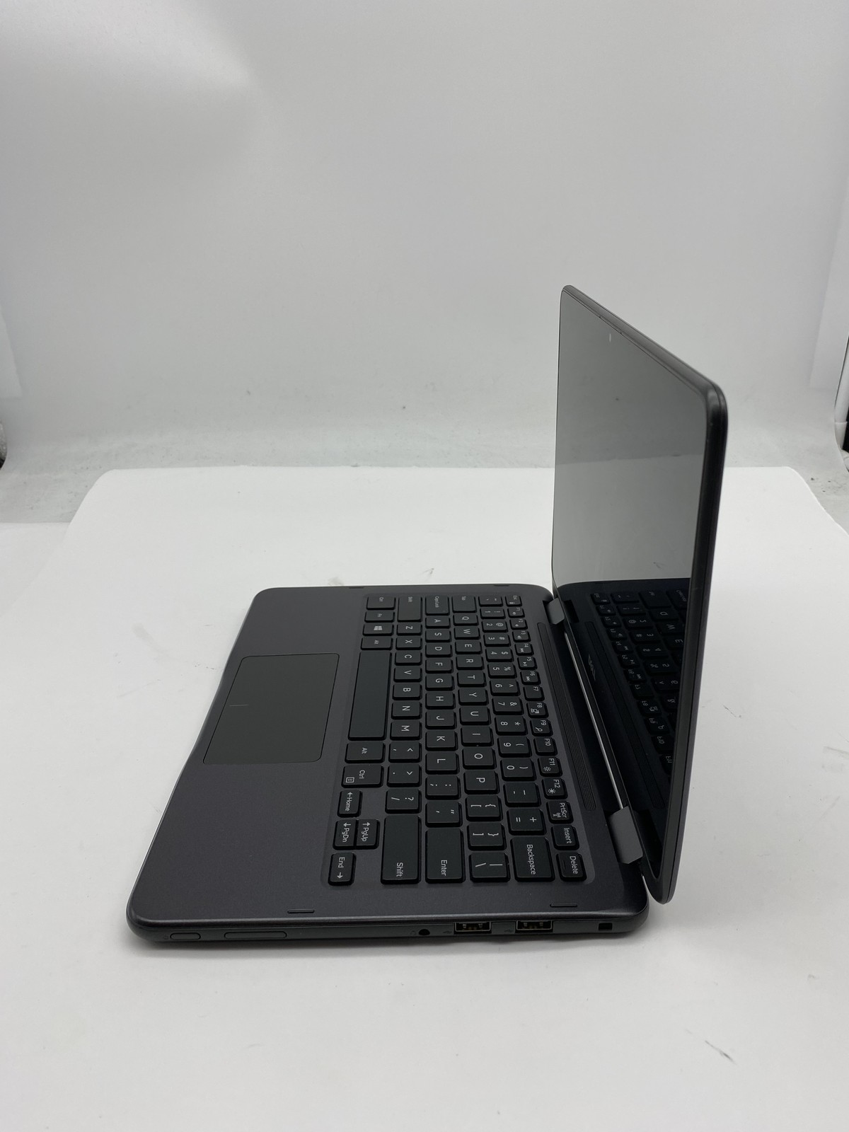 Dell Inspiron 3185 Laptop AMD A6-9225 RADEON R4 1.6GHz 4GB RAM 32GB SSD No OS