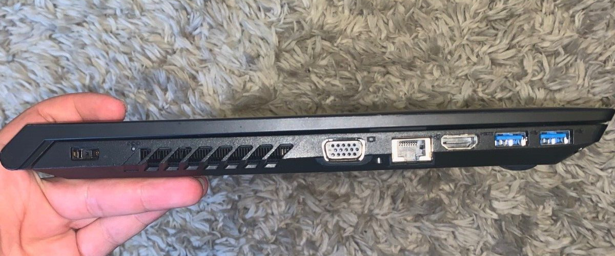 Lenovo B50-45 15″ AMD A6-6010 4 GB RAM 500 GB HDD WiFi USB Laptop