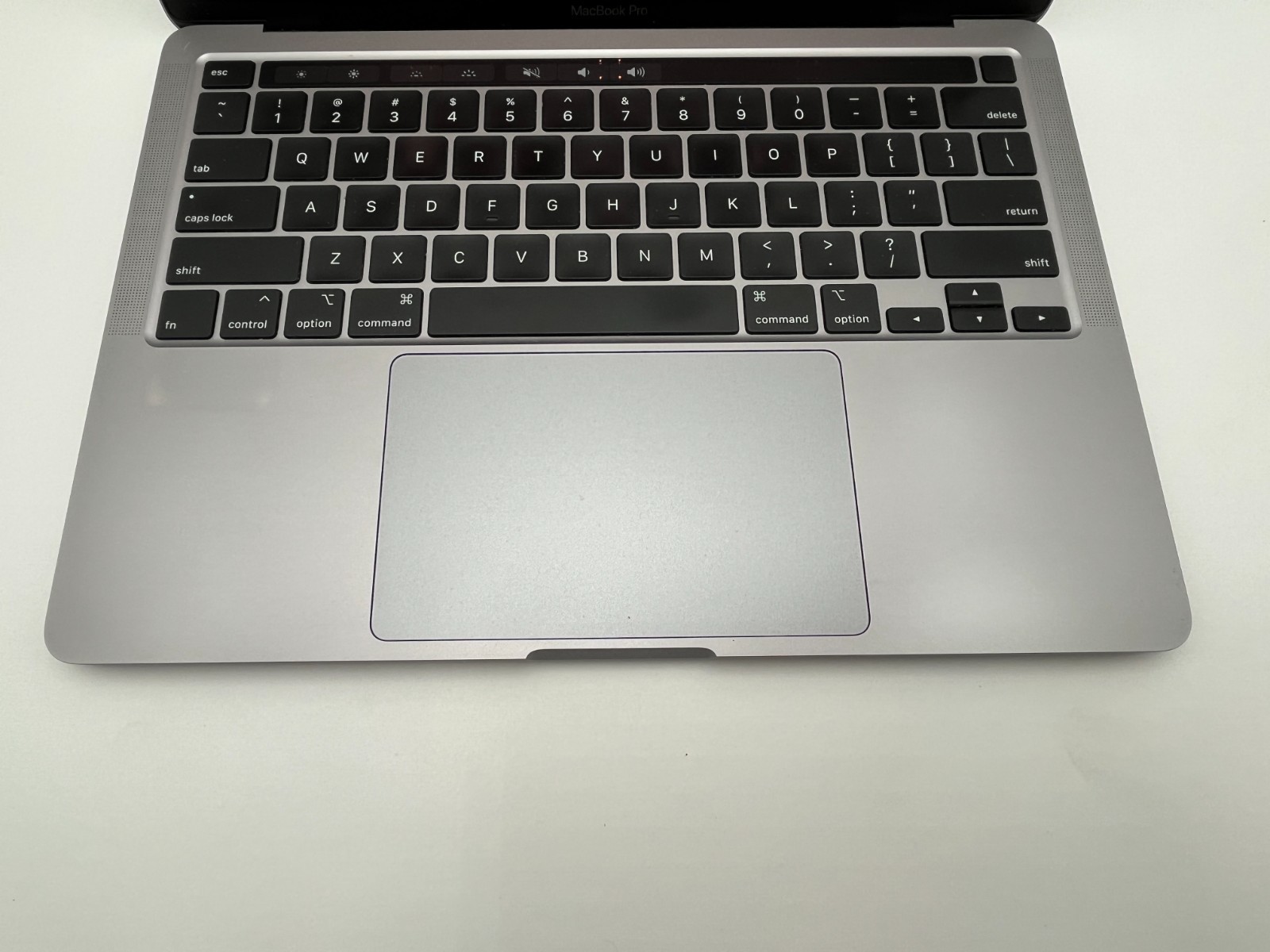 APPLE A2251 13″ MACBOOK PRO 2020 i5-1038NG7@ 2.0 GHz 16GB DDR4 500 TAHOE