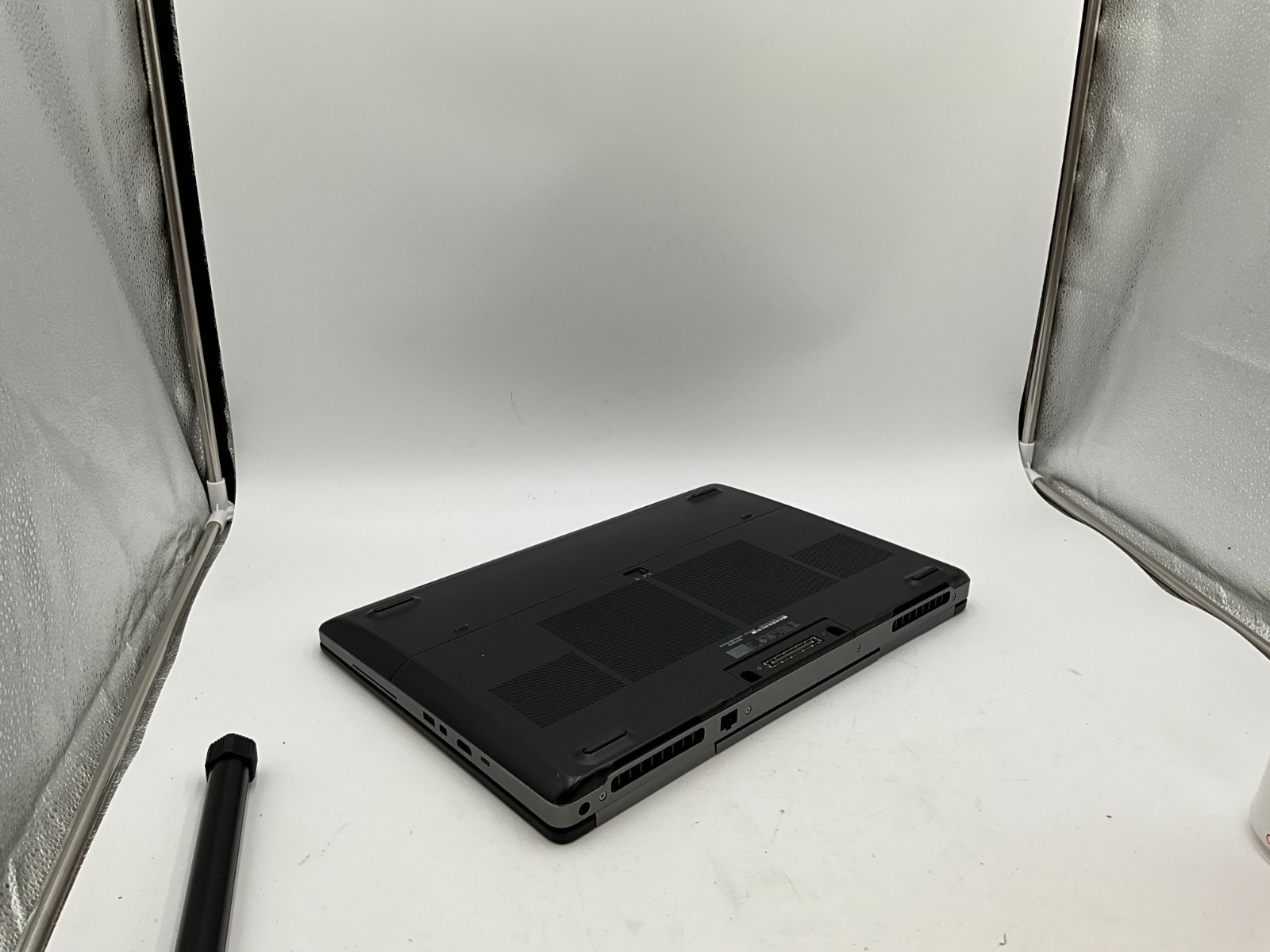 DELL Precision 7710 i7-6820HQ 32GB 512/500GB 17.3″ M3000M LAPTOP 8JKL0G2 NO OS