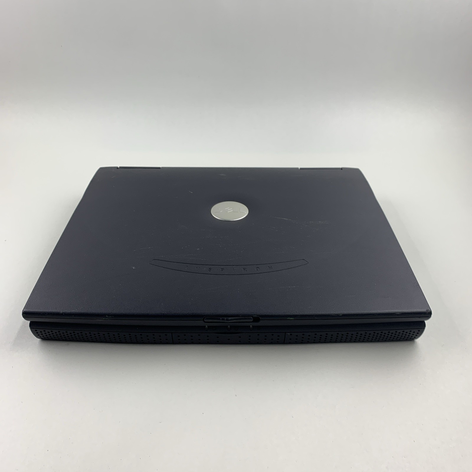 Dell Inspiron 2600 Intel Celeron 1.66GHz 128MB 14.0″ No Battery No HDD No OS
