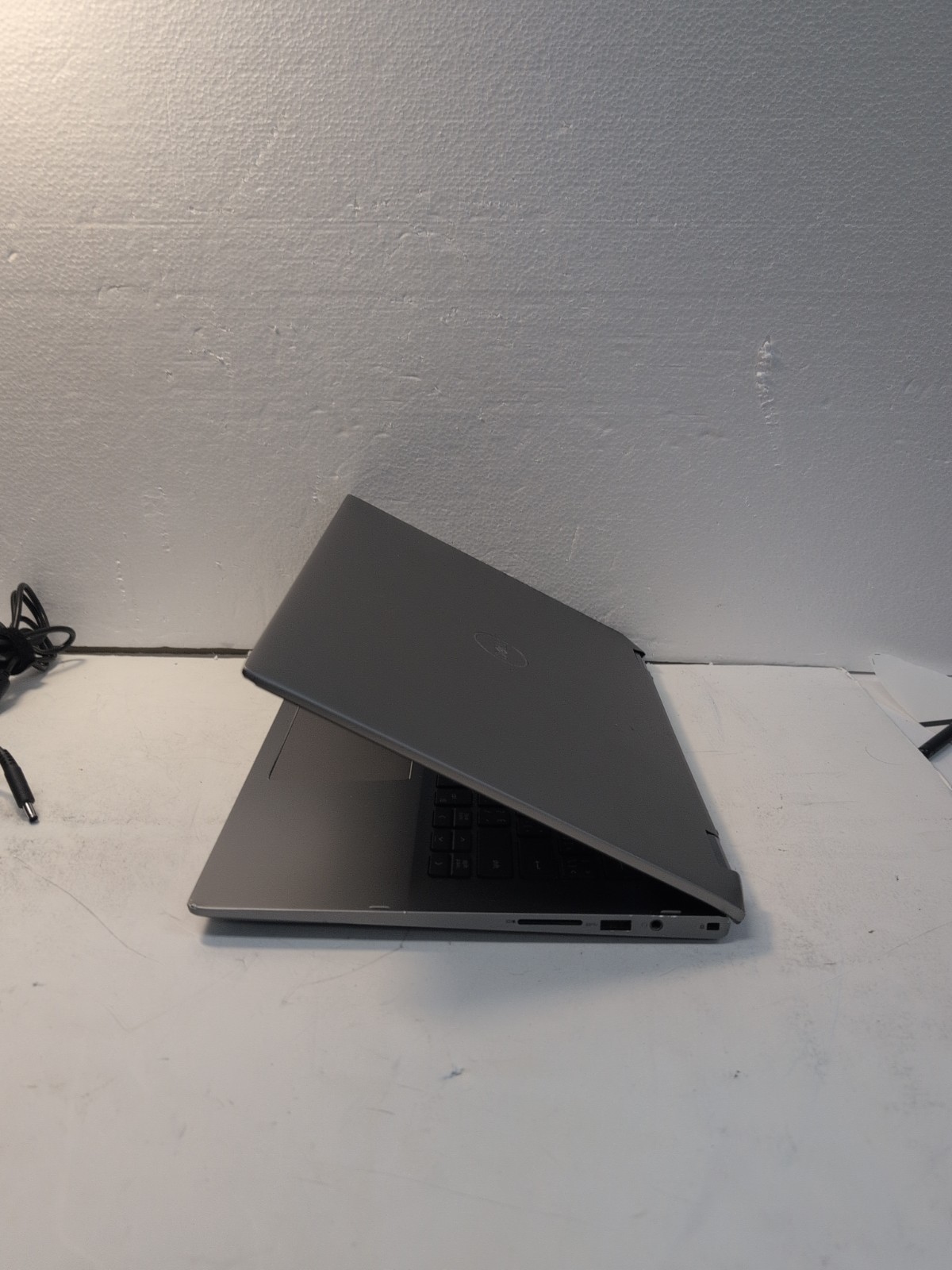 🔥 Dell Inspiron 5400 2in1 Touch Laptop i7-1065G7/8GB/ 500GB NVMe/win11 (READ)-