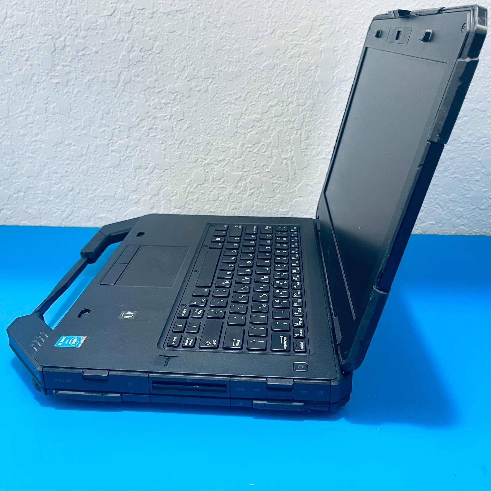 *READ* Dell Latitude 14 Rugged 5404/ i5-4310u 2.0GHz / 8GB / No Drive / 4G LTE