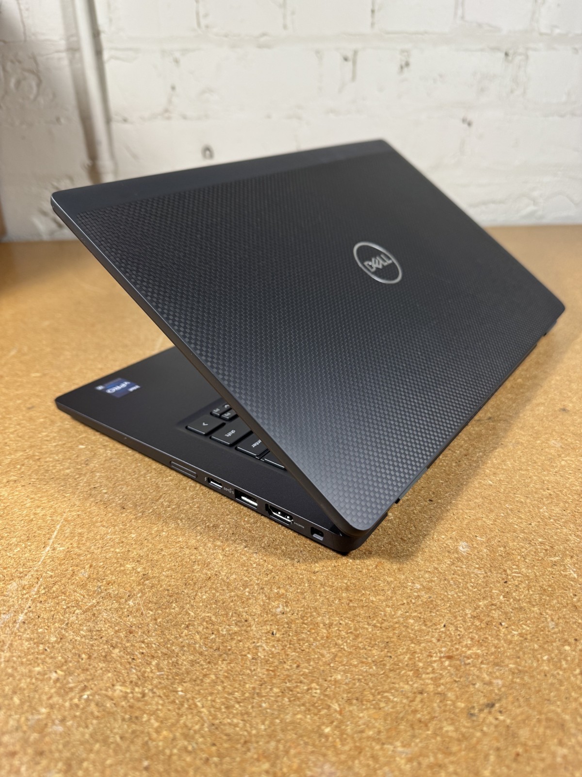 Dell Latitude 7430 14″ Non-Touch i7-1265U 16GB 256GB SSD Iris Xe W11P