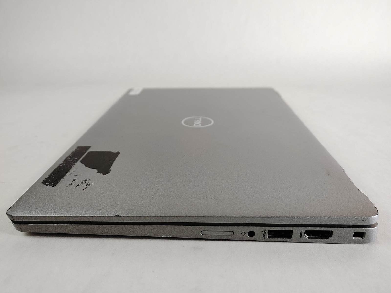 Dell Latitude 5330 Core i7-1265U 1.80 GHz 16 GB DDR4 256 GB NVMe Windows 11 Pro