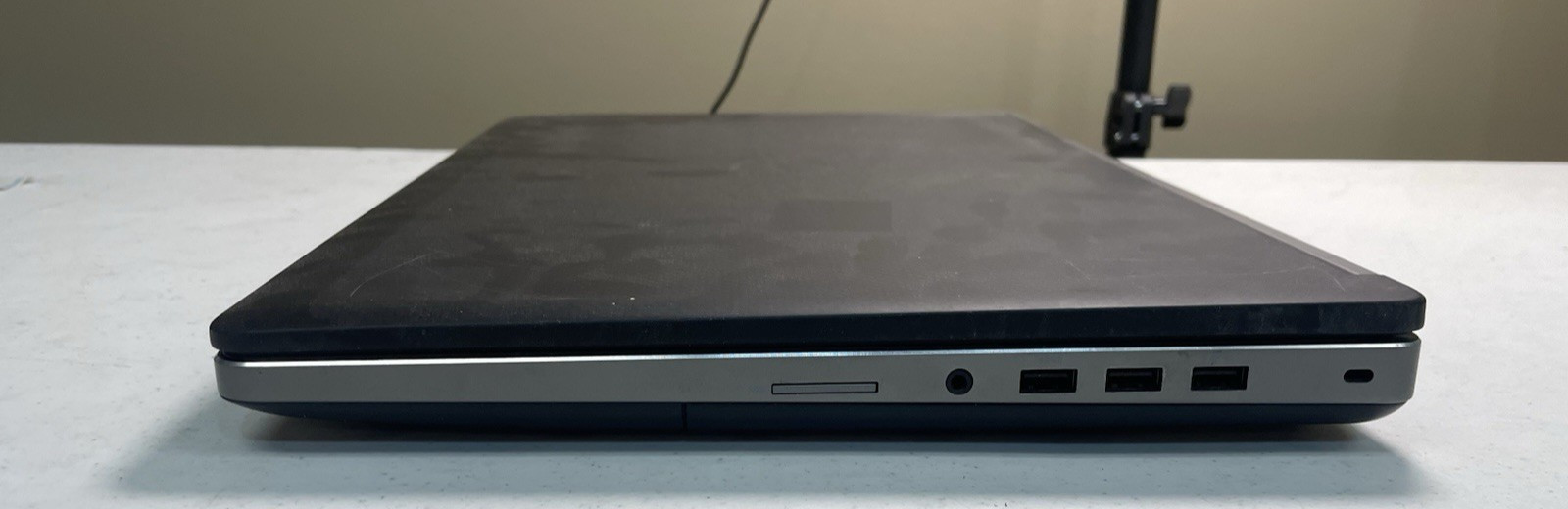 Dell Precision 7720 i7-6820HQ 16GB RAM WX4130 NO HDD FP/R