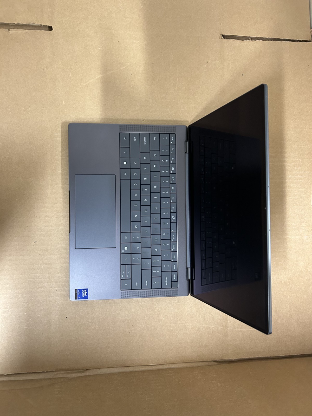 Dell Pro Max 14 Premium MA14250 Touch Intel Ultra 9 285H 64GB 1TB RTX PRO 2000