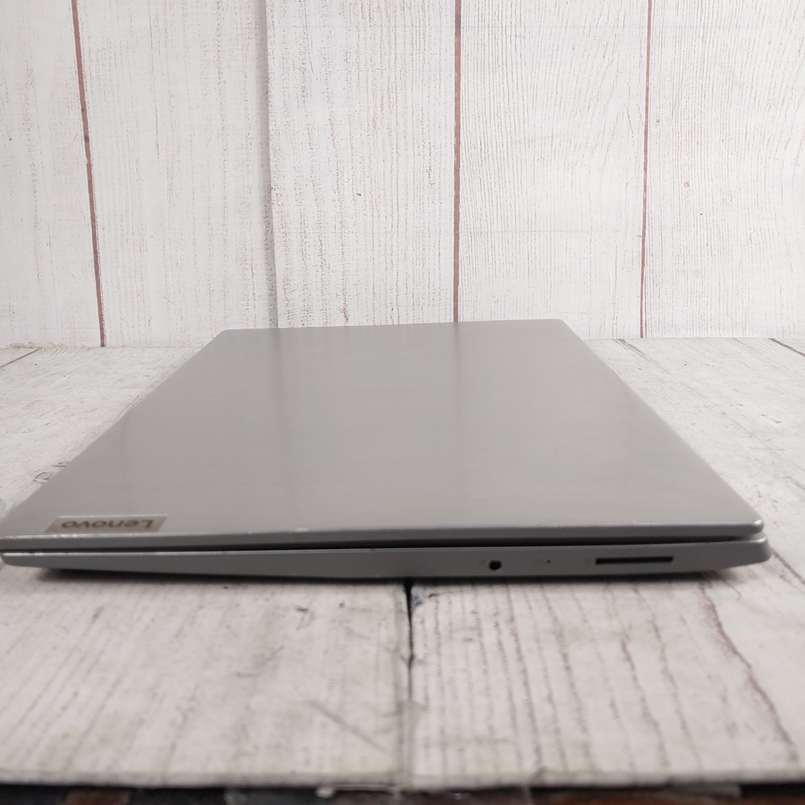 LENOVO IdeaPad 3 15IGL05 15″ – 128gb SSD – 4GB Ram Memory FHD N5030 – WINDOWS 11