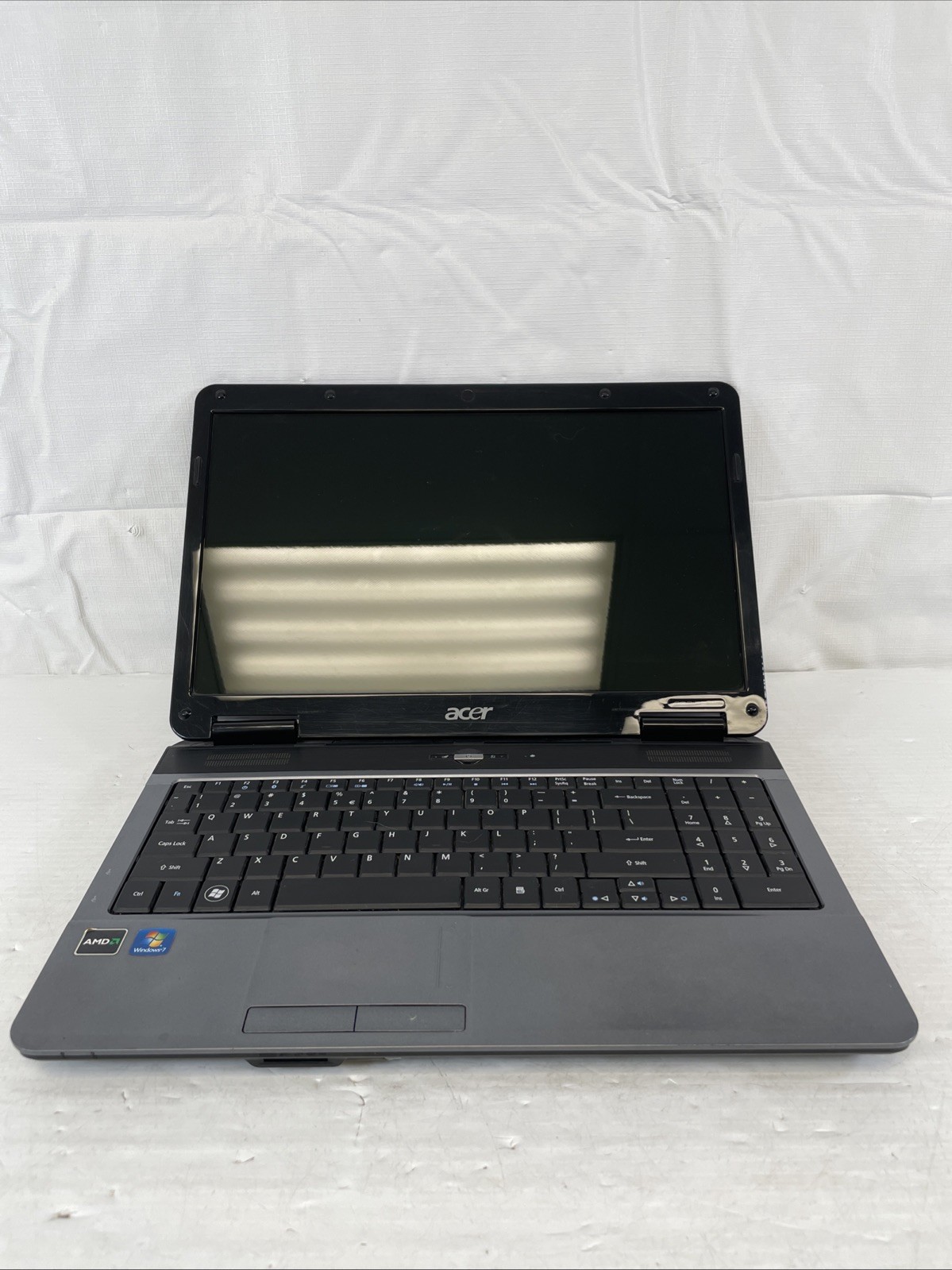 Acer Aspire 5532 15.6″ Laptop AMD Athlon 1.6GHz 2GB RAM 160GB HDD Radeon WinXP