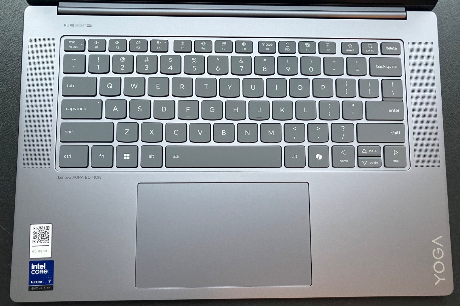 Lenovo Yoga Slim 7i Aura Edition 15.3″ 120Hz Laptop Ultra 7 16GB 1TB – Excellent