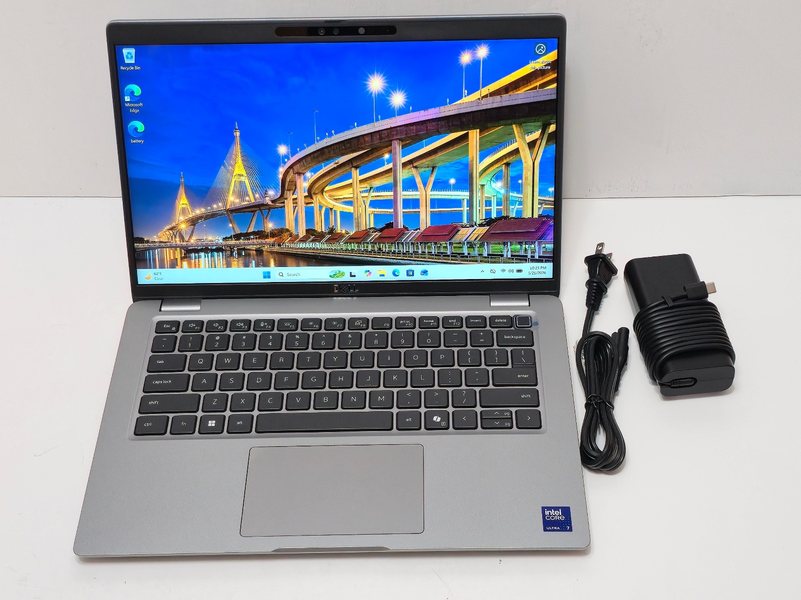 Dell Precision 3490 (Intel Ultra 7 165H CPU, 32 GB RAM 1 TB SSD) 14″ FHD Touch