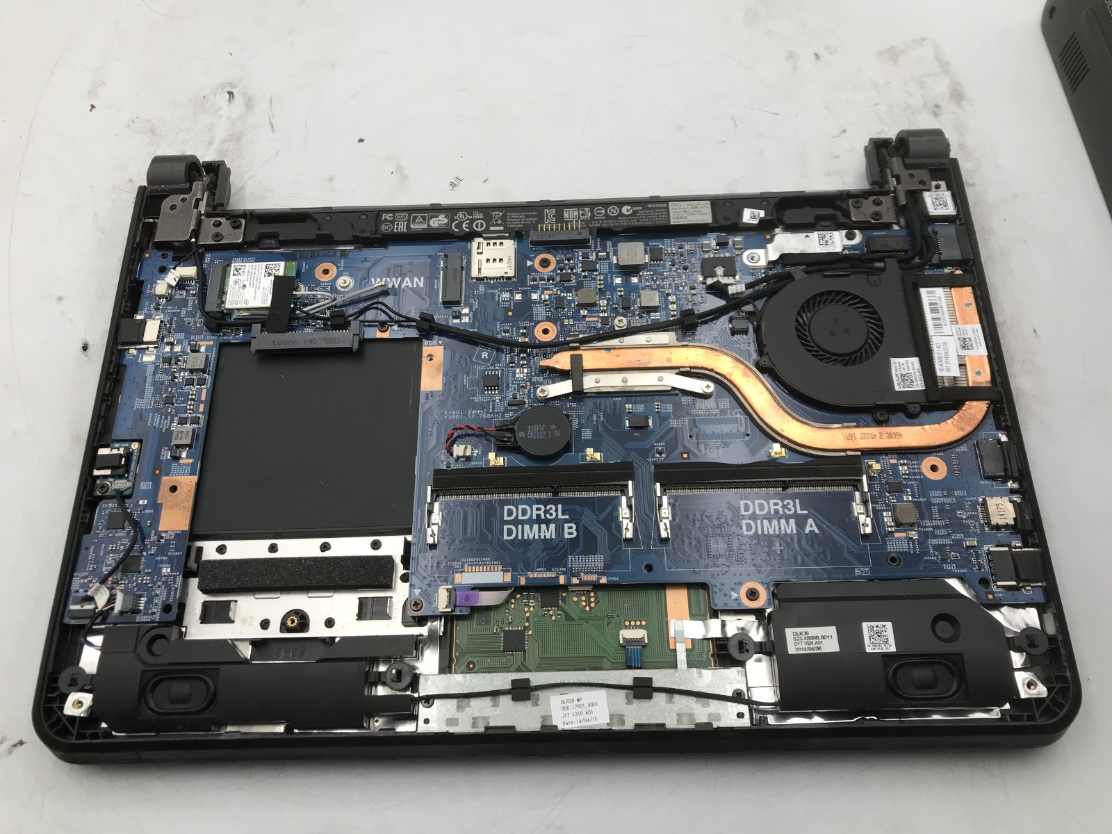 DELL LATITUDE 3340 – BOOTS TO BIOS/LOCKED – INTEL CELERON 2957 – NO RAM -READ-BB