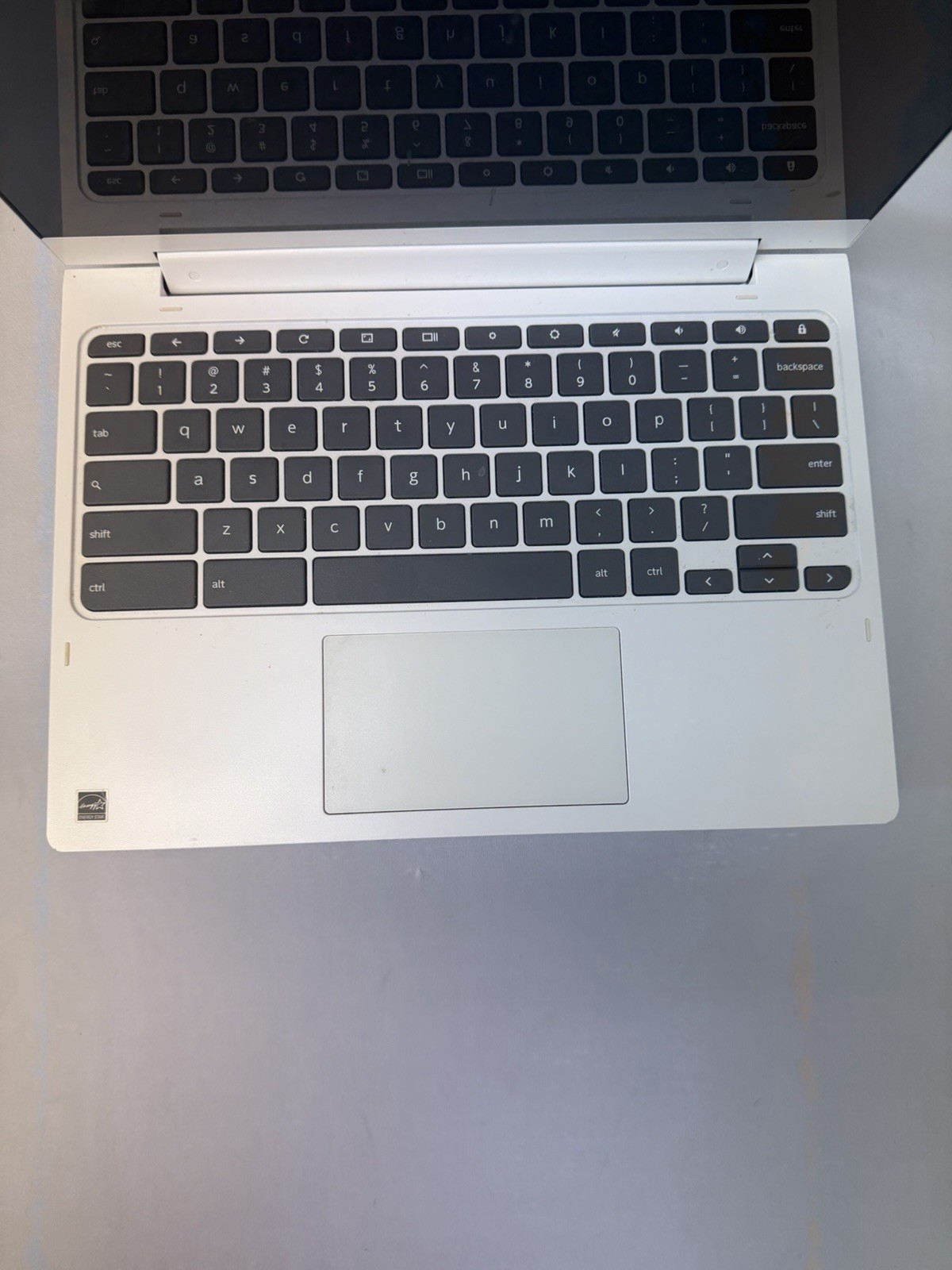 Lenovo Chromebook C330 Laptop – Mediatek MTK8173C – RAM 4GB – Read Des